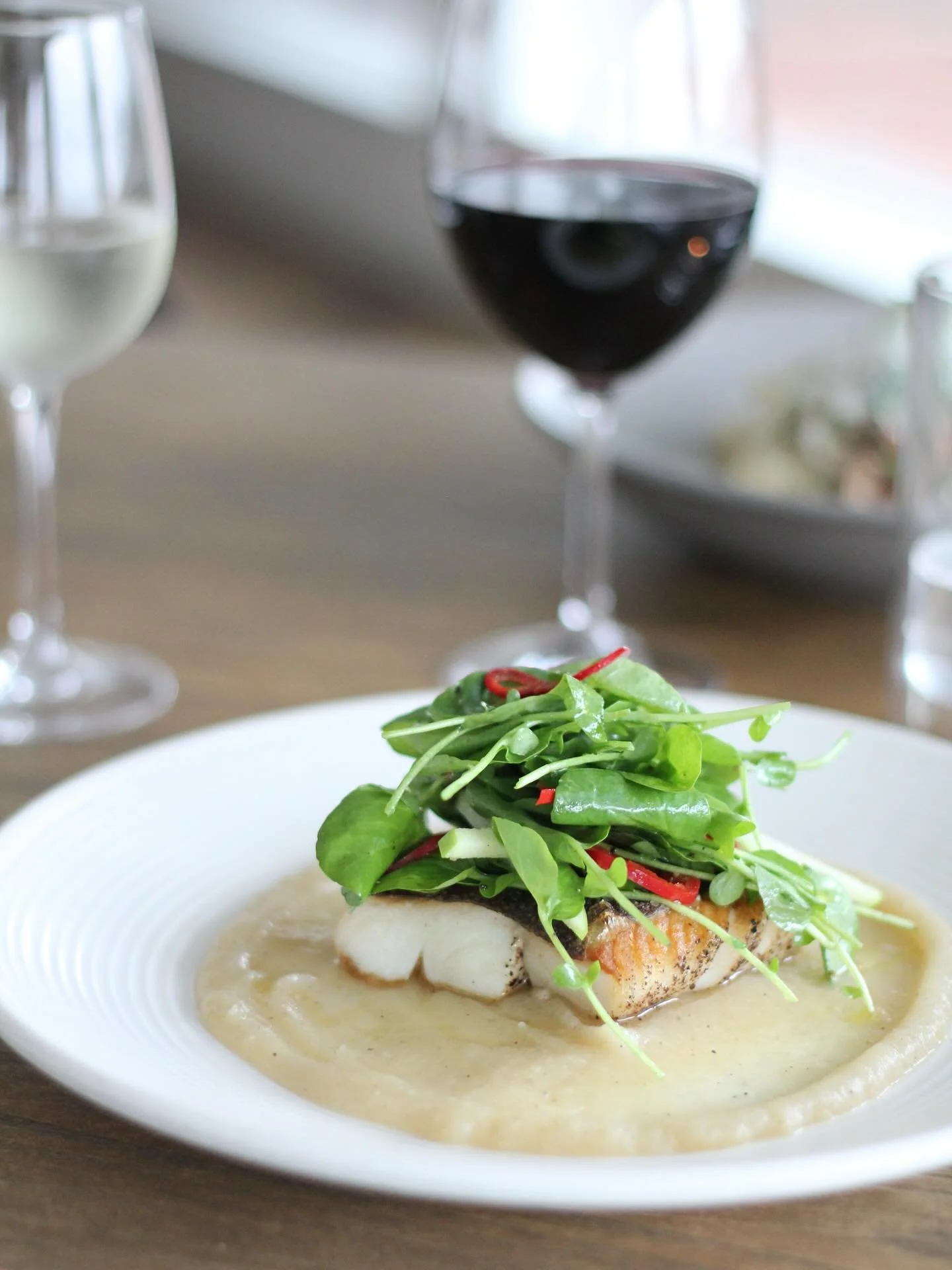 New season, same classics. The black cod is back! with celery root puree, pepper watercress and blood orange. A fall dish for when the sun&rsquo;s still shining 🐟