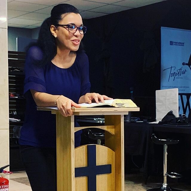 It&rsquo;s a joy to see our staff members growing in their ministry gifts and skills! #staffdevotions #philippians2 #wednesdays @ic.madrid #raineydaysinleadership
