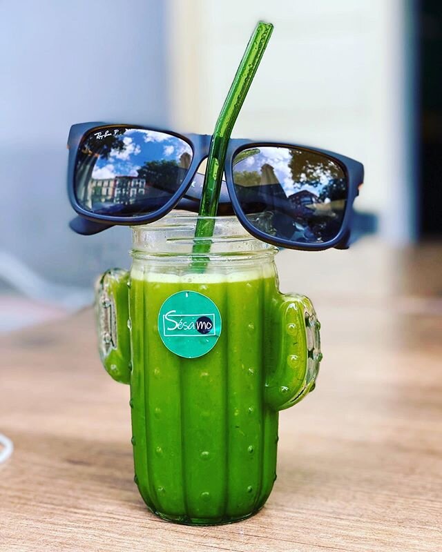 Keeping cool this summer 🕶 takes a bit of effort but we&rsquo;ll survive the heat, the &lsquo;Rona, and the restrictions #onedayatatime #summerinspain 🥵#raineydaysinsummer 
@sesamo_restaurante