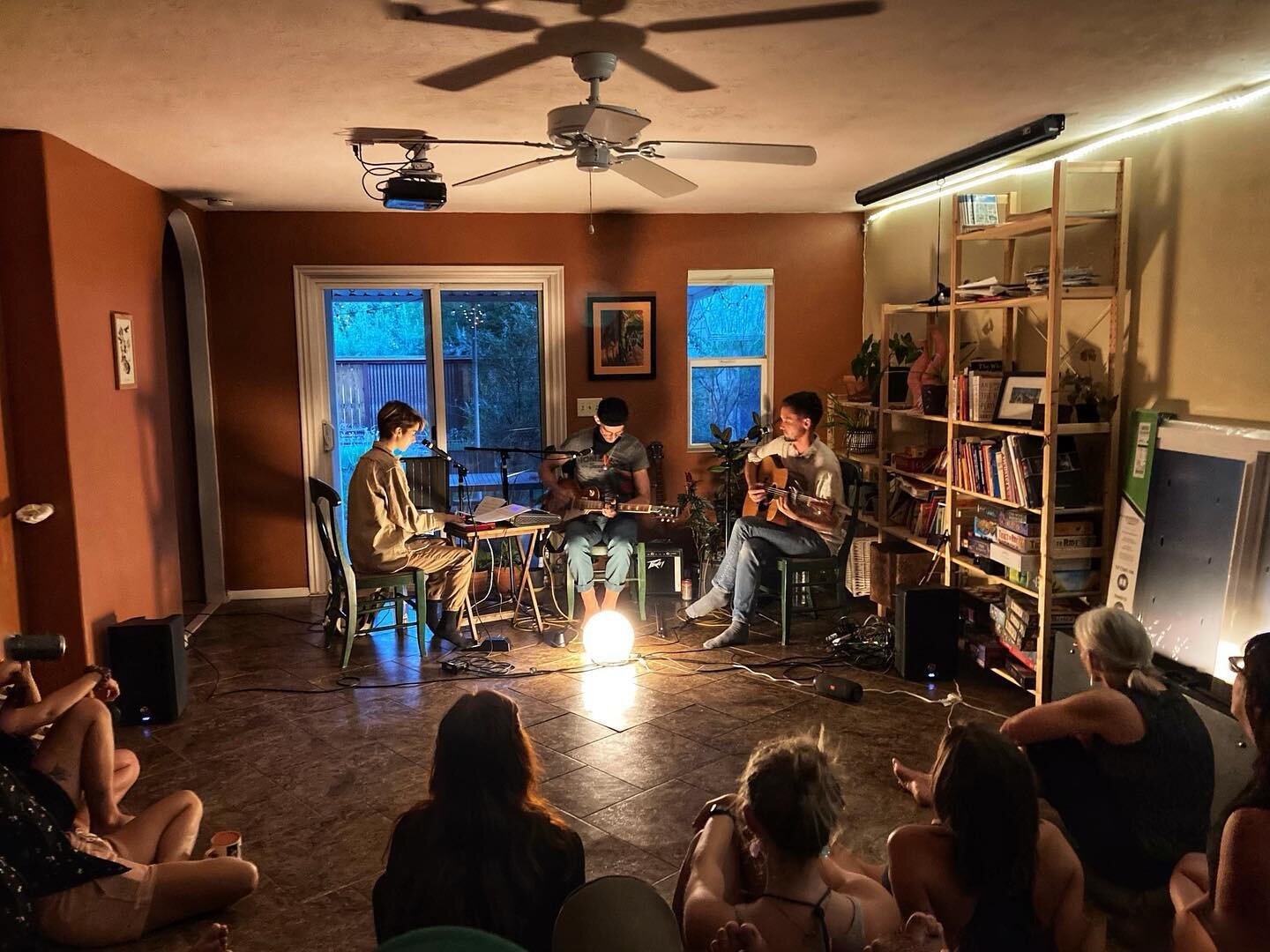 🪕 Tour halfway post 🪕

We&rsquo;re having a blast. Now officially reunited with @badluckpennyband, and we&rsquo;ve got 6 shows left on the road before our homecoming show at @radiocoffeeandbeer July 28 with @sangabrielmusic and @goodolesammyg 

Ton