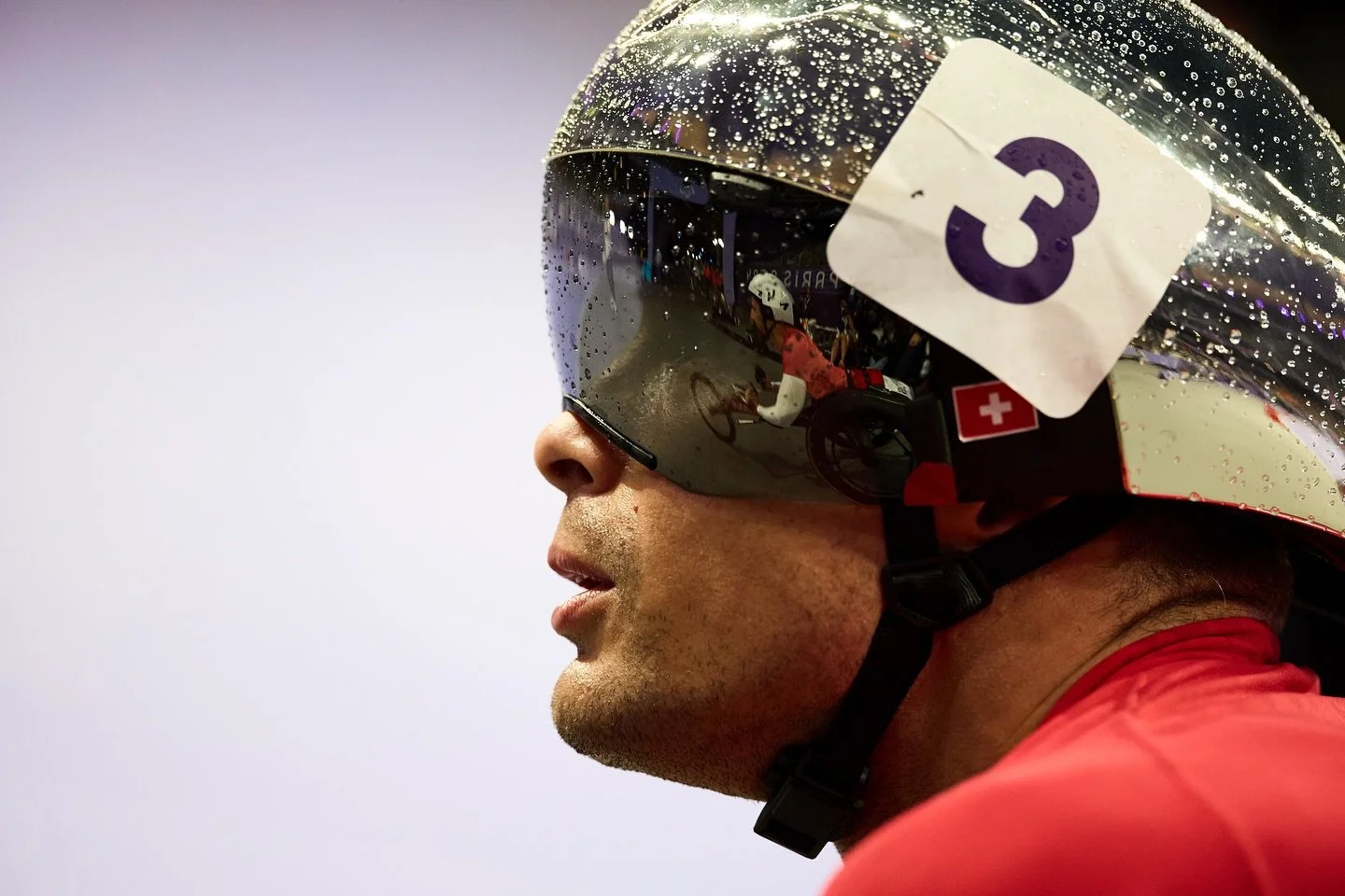 Shooting portraits of Marcel Hug with a very long lens!
thanks again to @procentre and @wheelpower_official 
#Paris2024 #sportsphotography #400mm #paralympics #t54