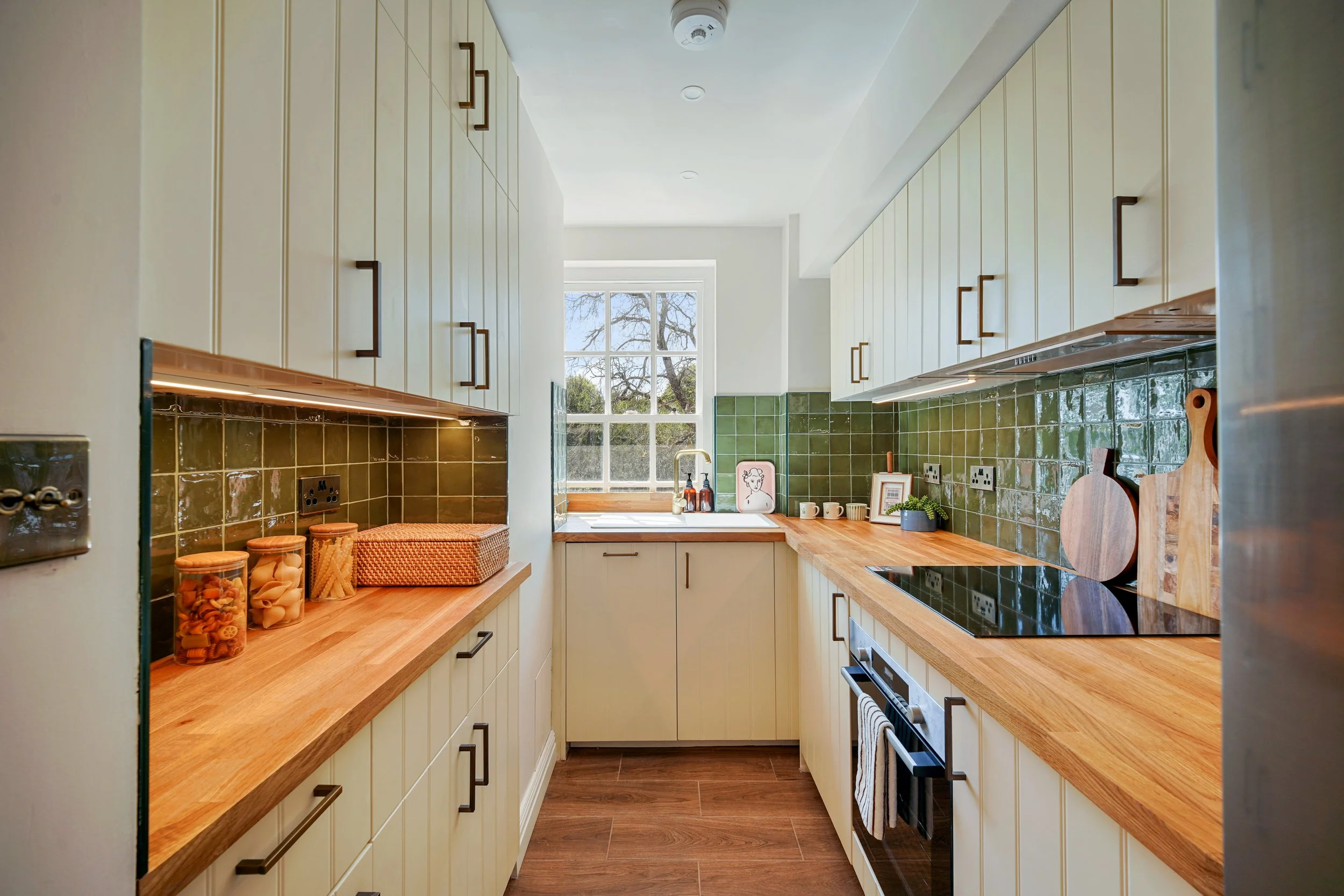 21a Eton Place - 3 Kitchen  (1).jpg