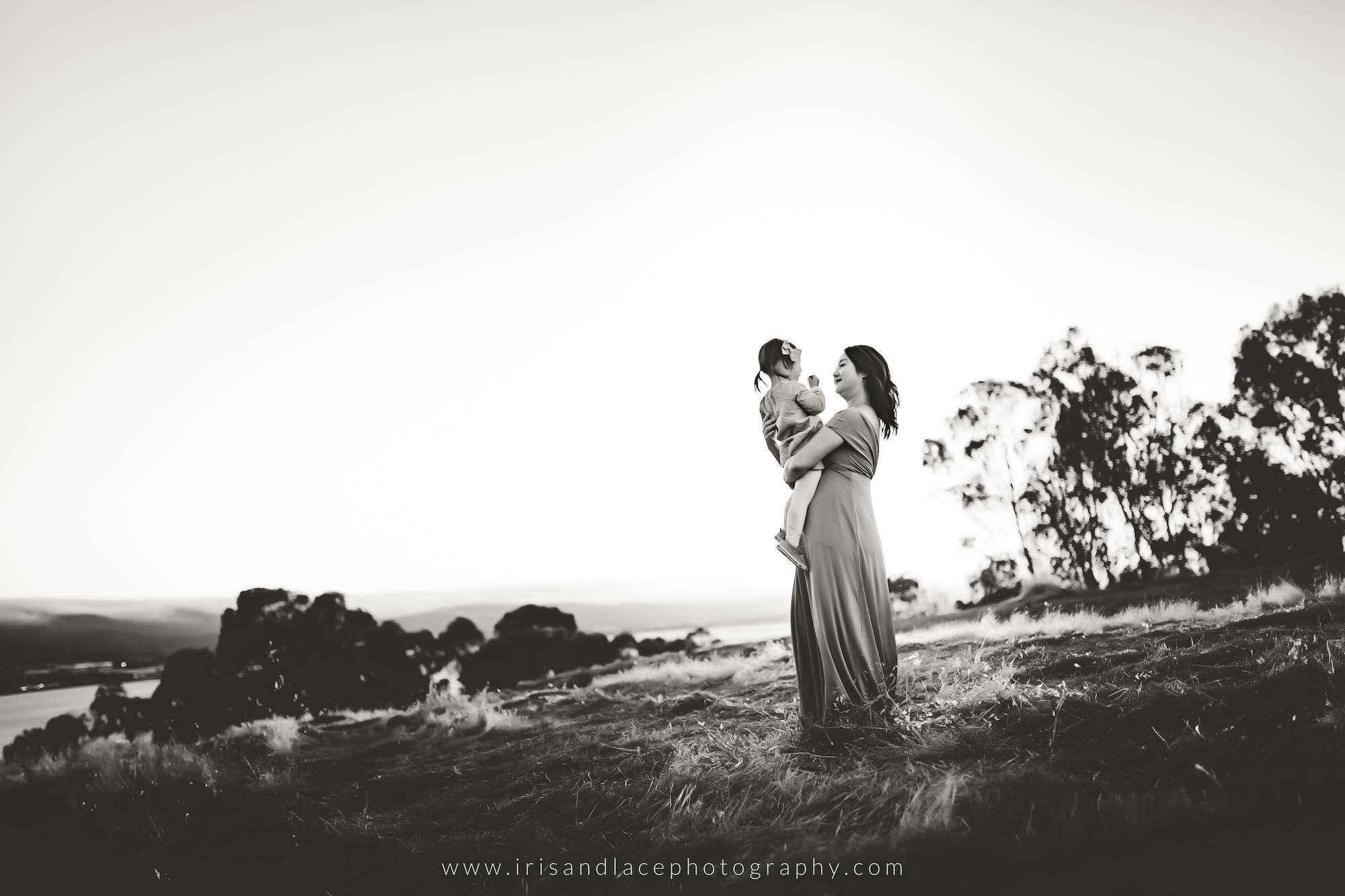 Mother daughter maternity photo session in Menlo Park