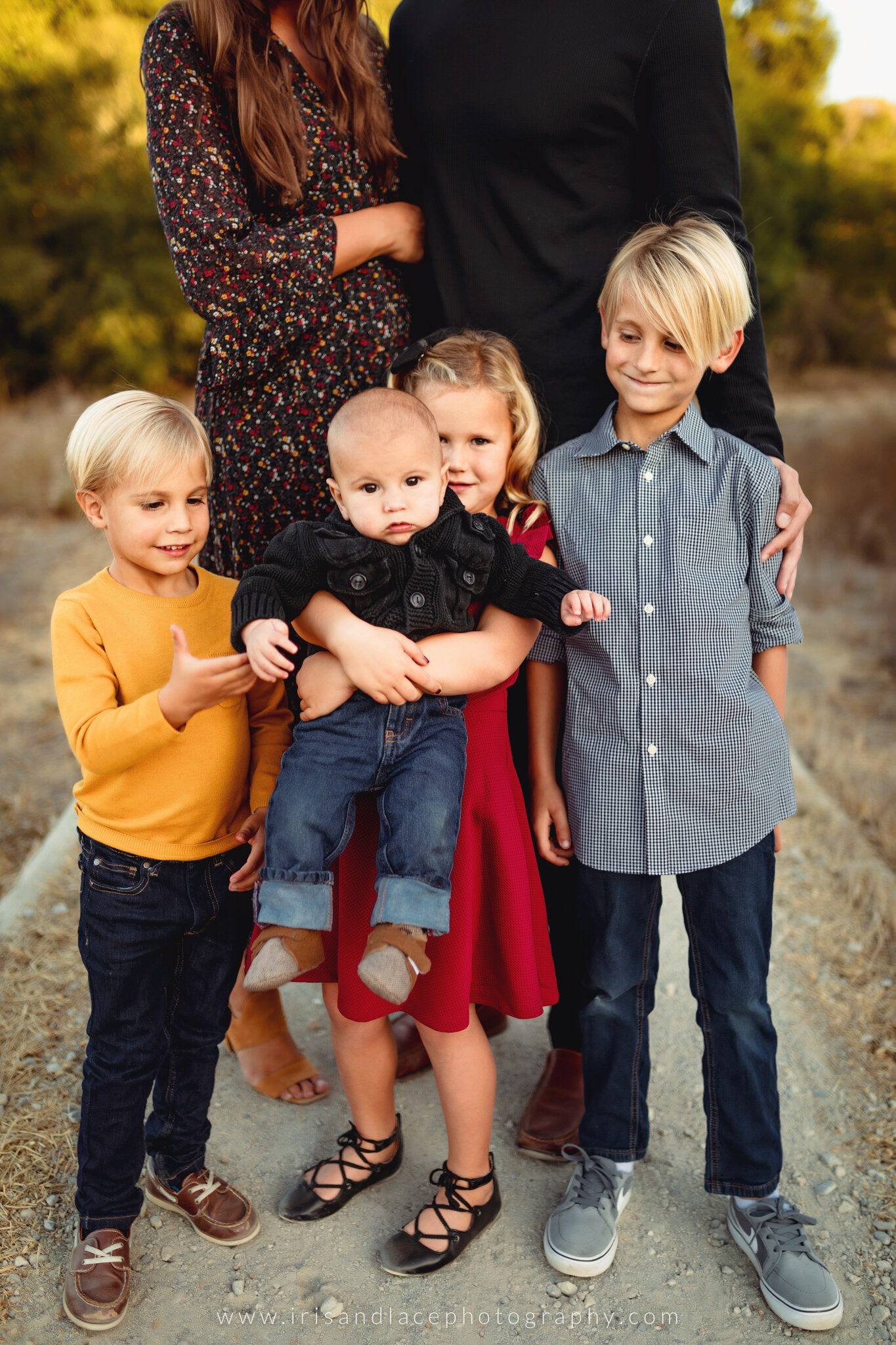 Top Bay Area Family Photographers | Boho Outdoor Unposed Authentic Family Photos in Silicon Valley  |  Iris and Lace Photography
