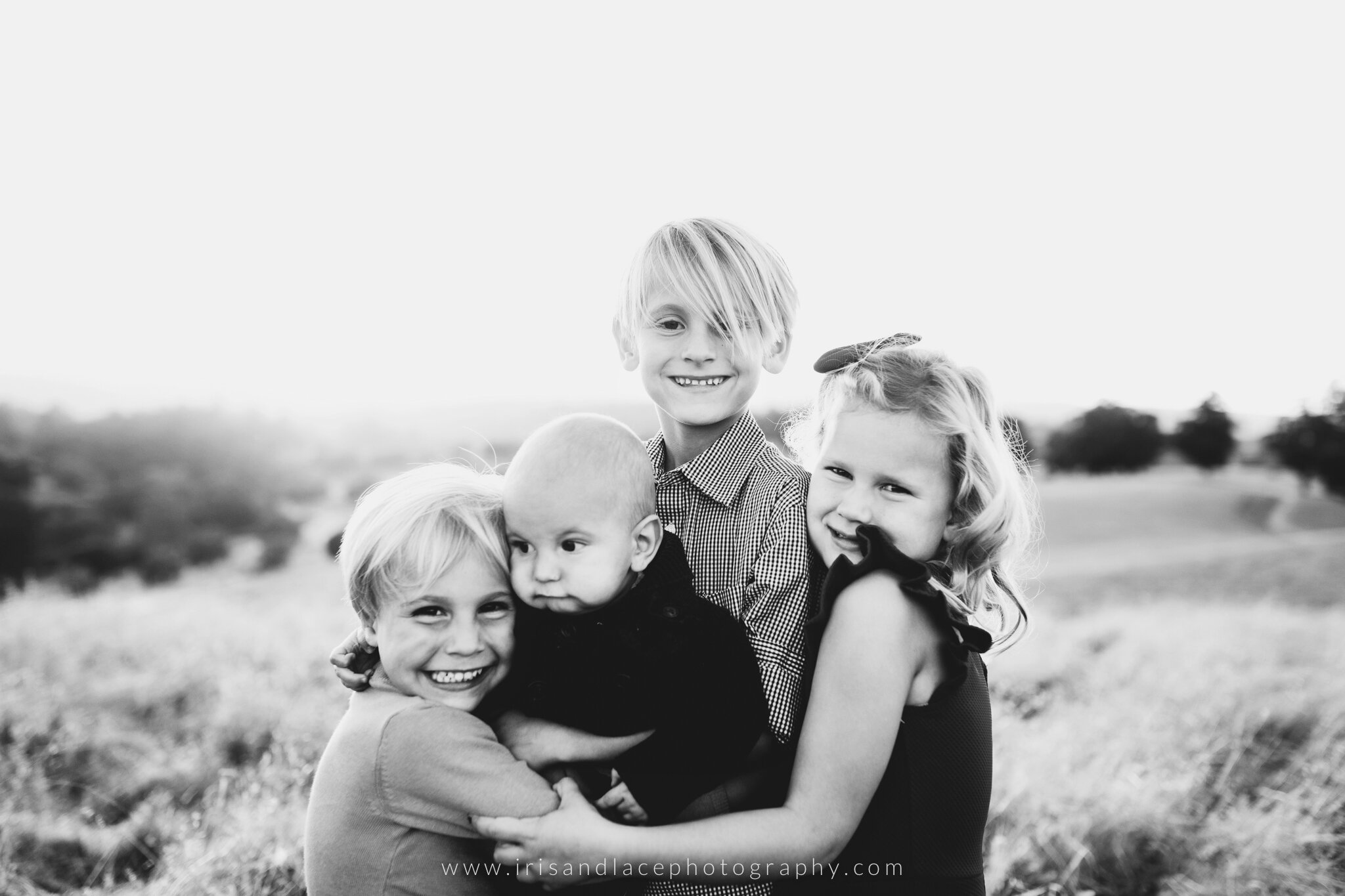Northern California Family Pictures at Sunset   |  Iris and Lace Photography
