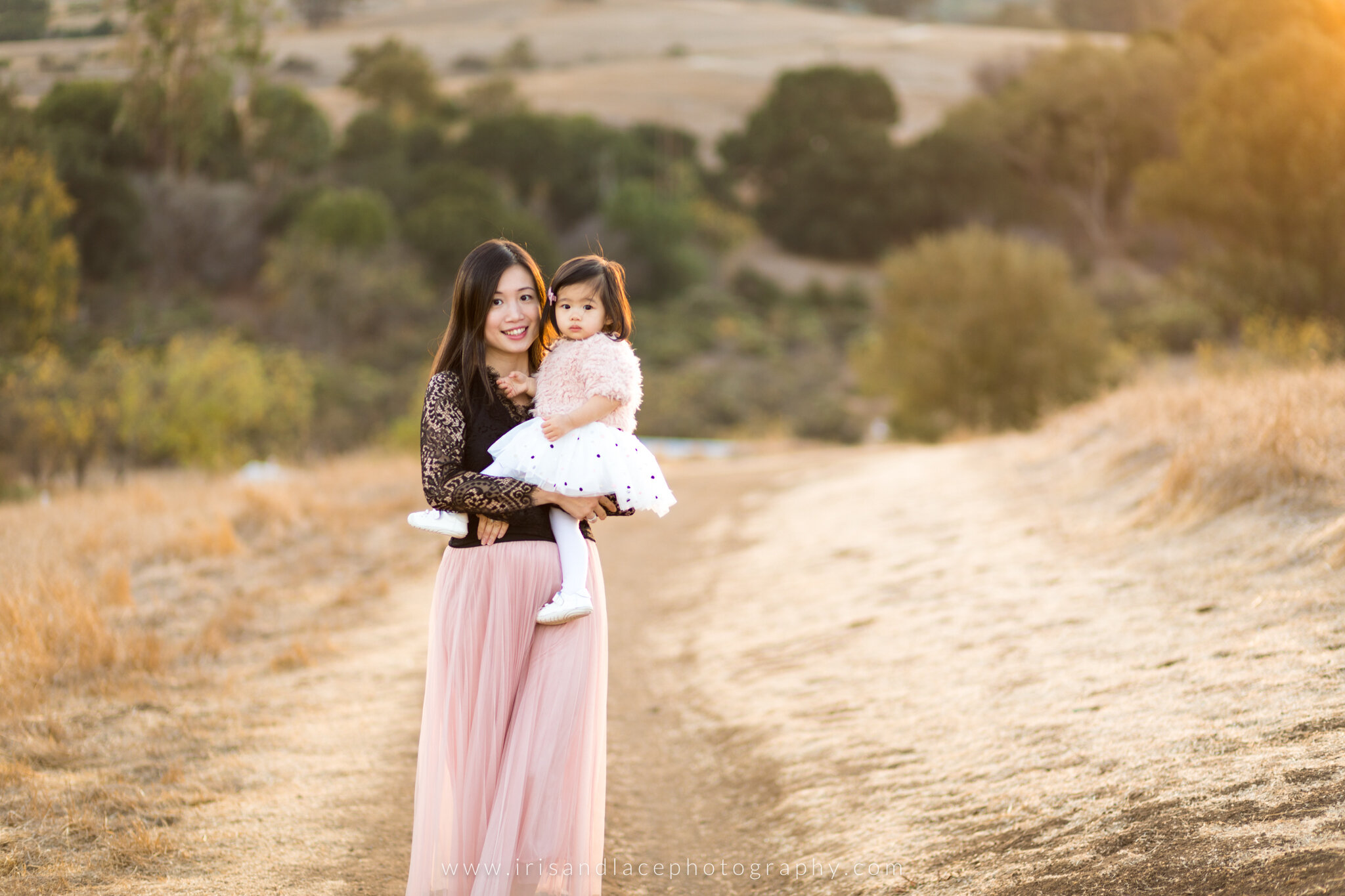 Mother Daughter Sunset Photos in Palo Alto 