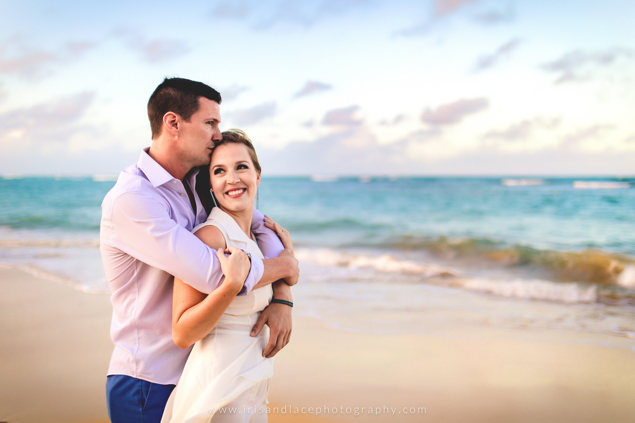 Tropical Engagement Photos  |  Iris and Lace Photography 
