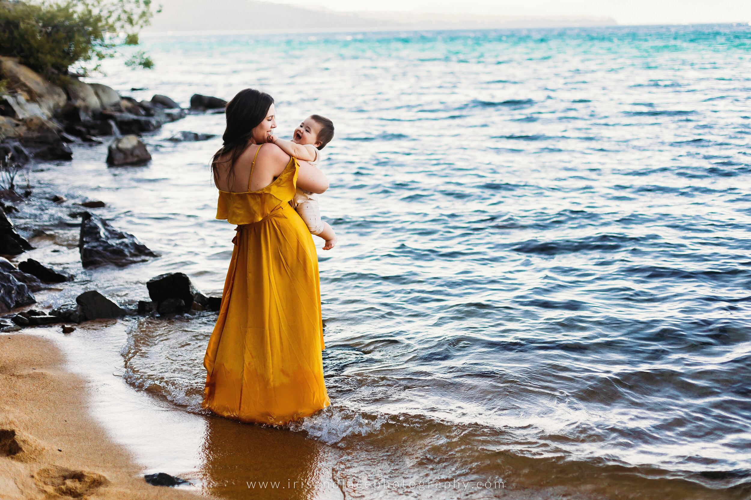 Lake Tahoe Family Photos  |  NorCal Lifestyle Photographer  |   Iris and Lace Photography