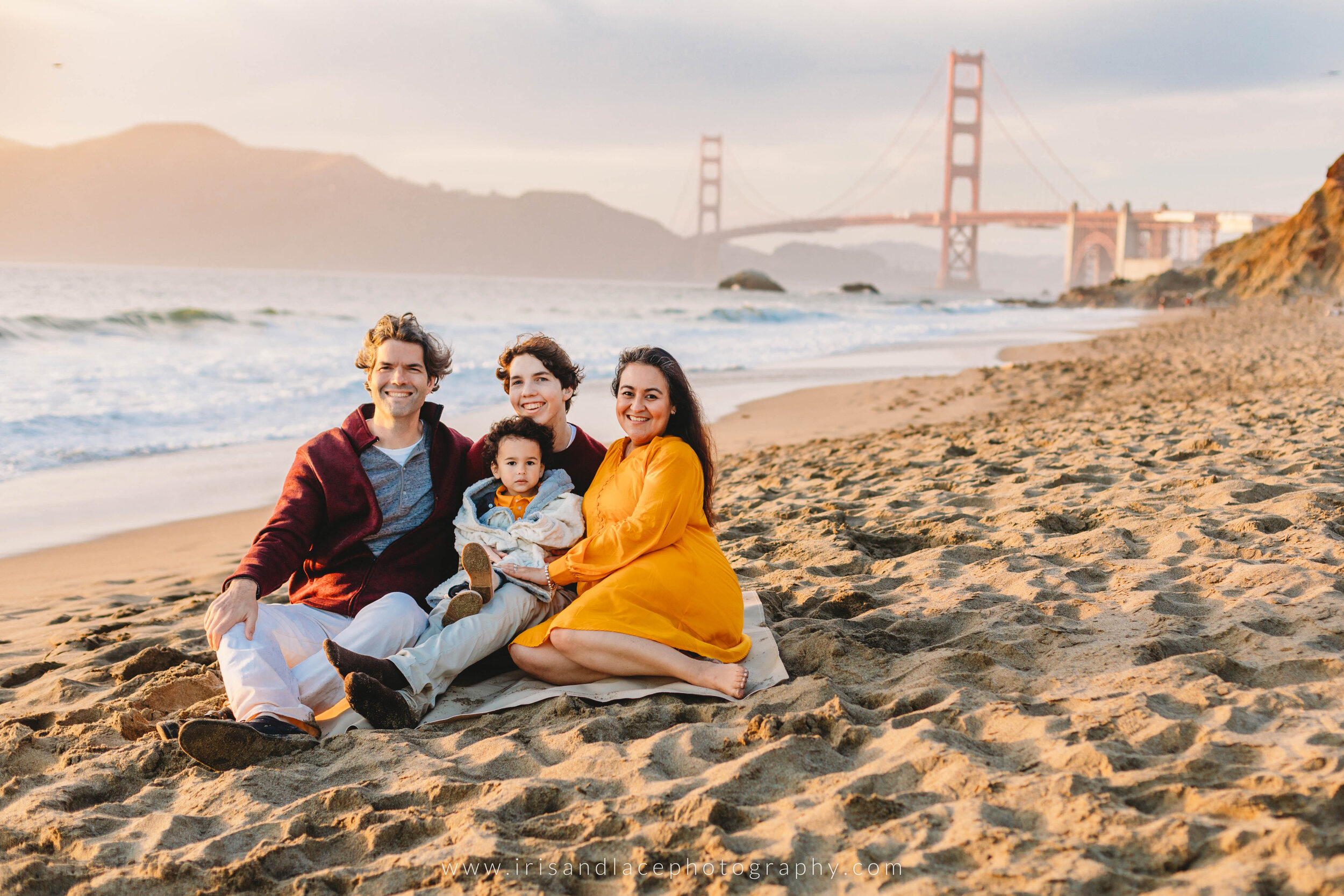Golden Gate Bridge Family Photos  |  Baker Beach Family Photos 