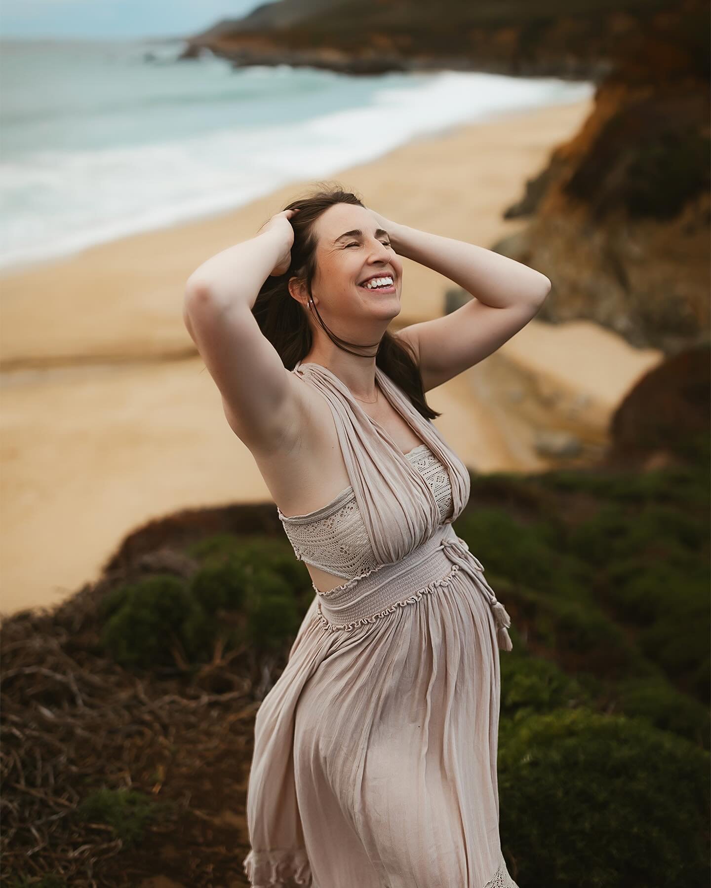 Sharing the last of these pretty beach photos shot in the callalillies near Carmel. Such a beautiful location, and always a pleasure to get to photograph my own friends!! 

Unrelated announcement 1: I&rsquo;m selling my EF Canon 85mm 1.4, and my EF C