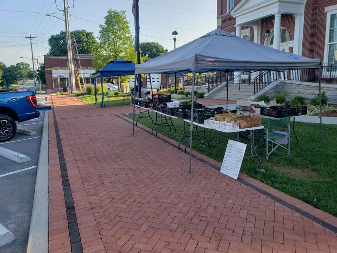 Wednesday is a market day @ Henry County Farmers Market in New Castle, Kentucky 10am - 5pm https://www.outwriterbooks.com/open-air/henry-county-farmers-market