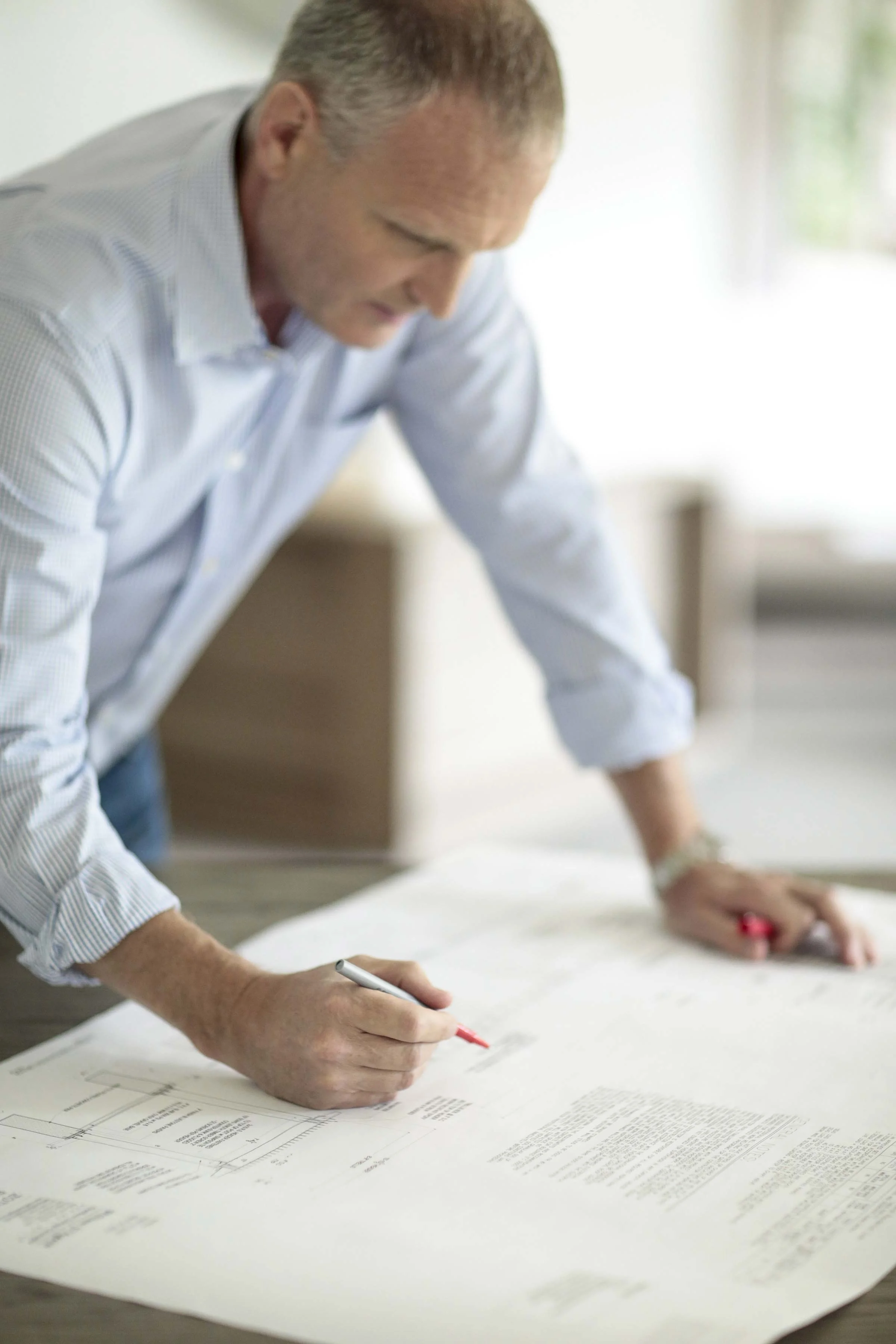 Close-up-Bill-designing-in-office_LR.jpg