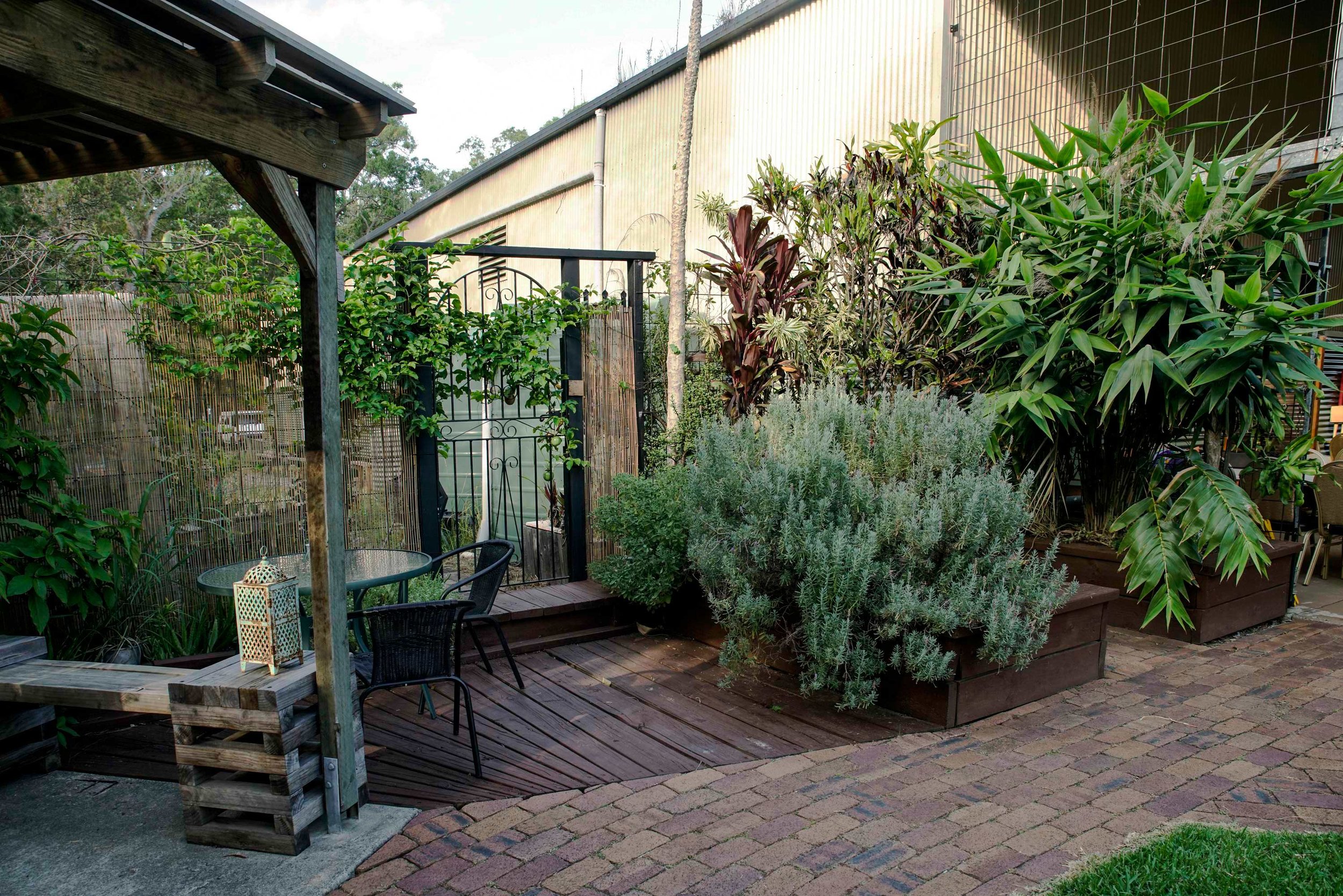 Lagoon-Creek-Cafe-and-Function-Room-about-social-enterprise-cafe-support-out-local-community.jpg