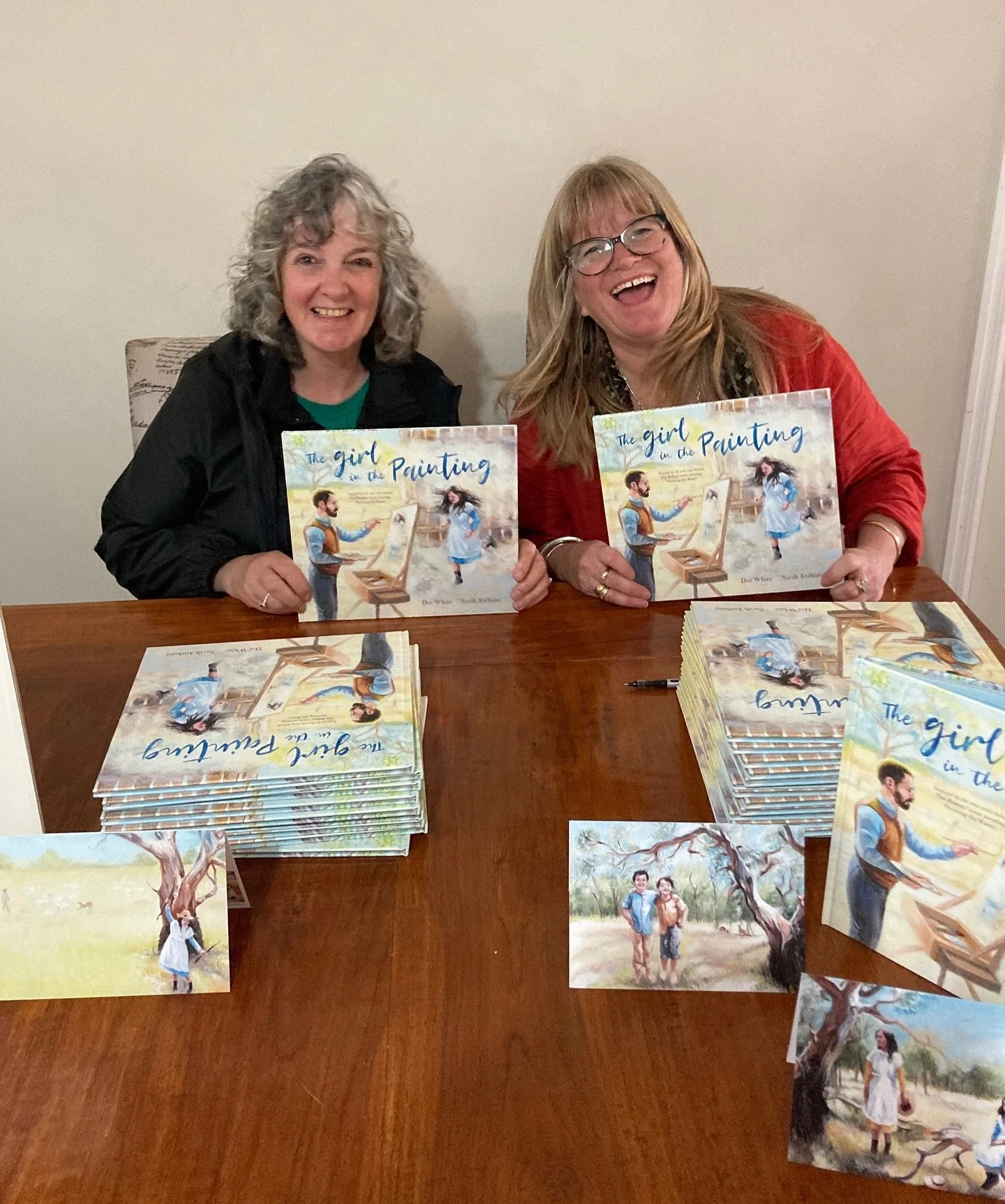 Amazing author @deewhiteauthor and I caught up to sign a heap of &lsquo;The Girl in the Painting&rsquo; picture books today. 

I popped into the lovely bookshop @squishyminnie in Kyneton and signed a few more. 

The original illustrations from the bo
