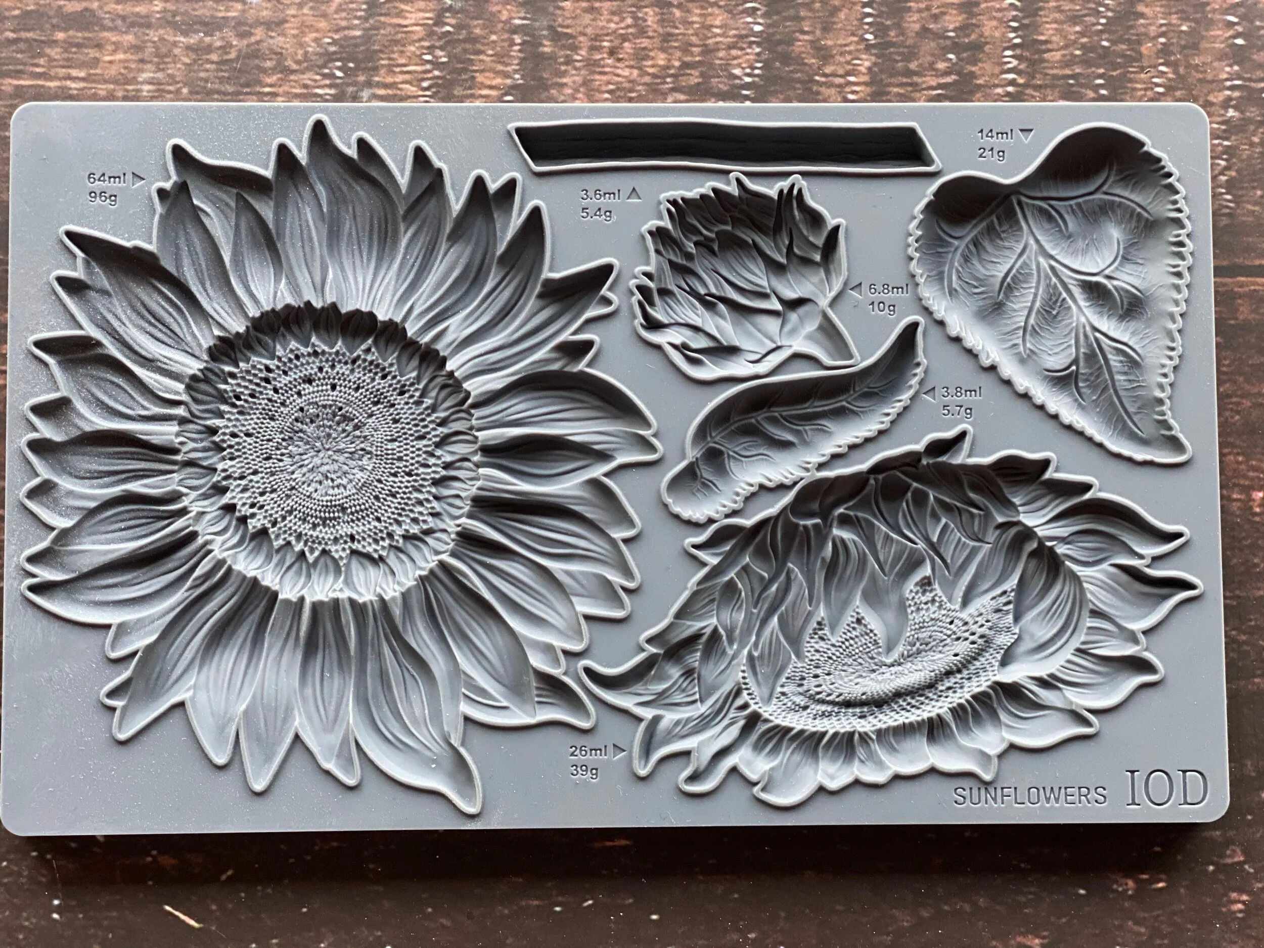 2021 - Sunflower -  6x10 Decor IOD Mould