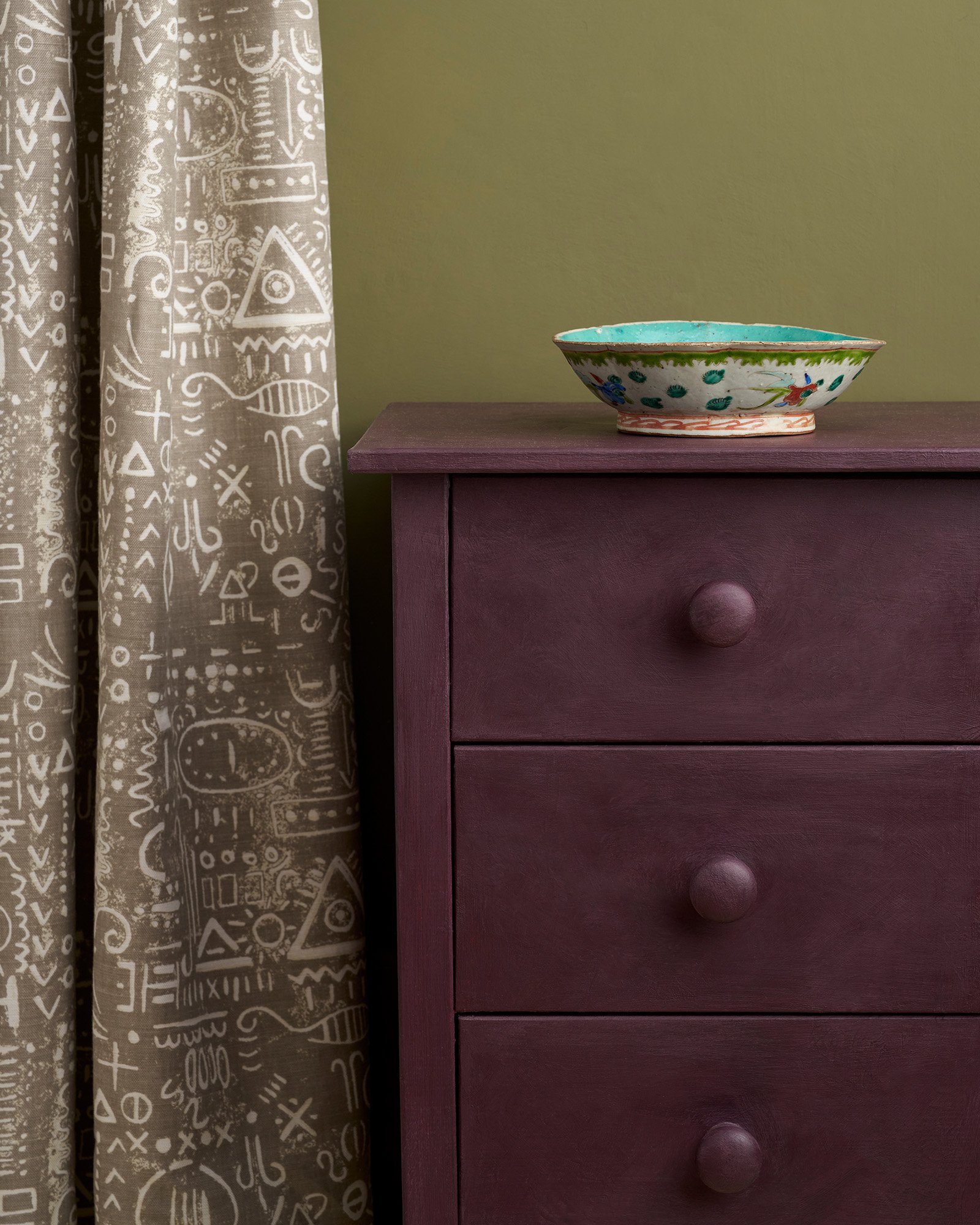 250028-WEB-plum-set_-02-300dpi-CFC-1600 × 2000px.jpg