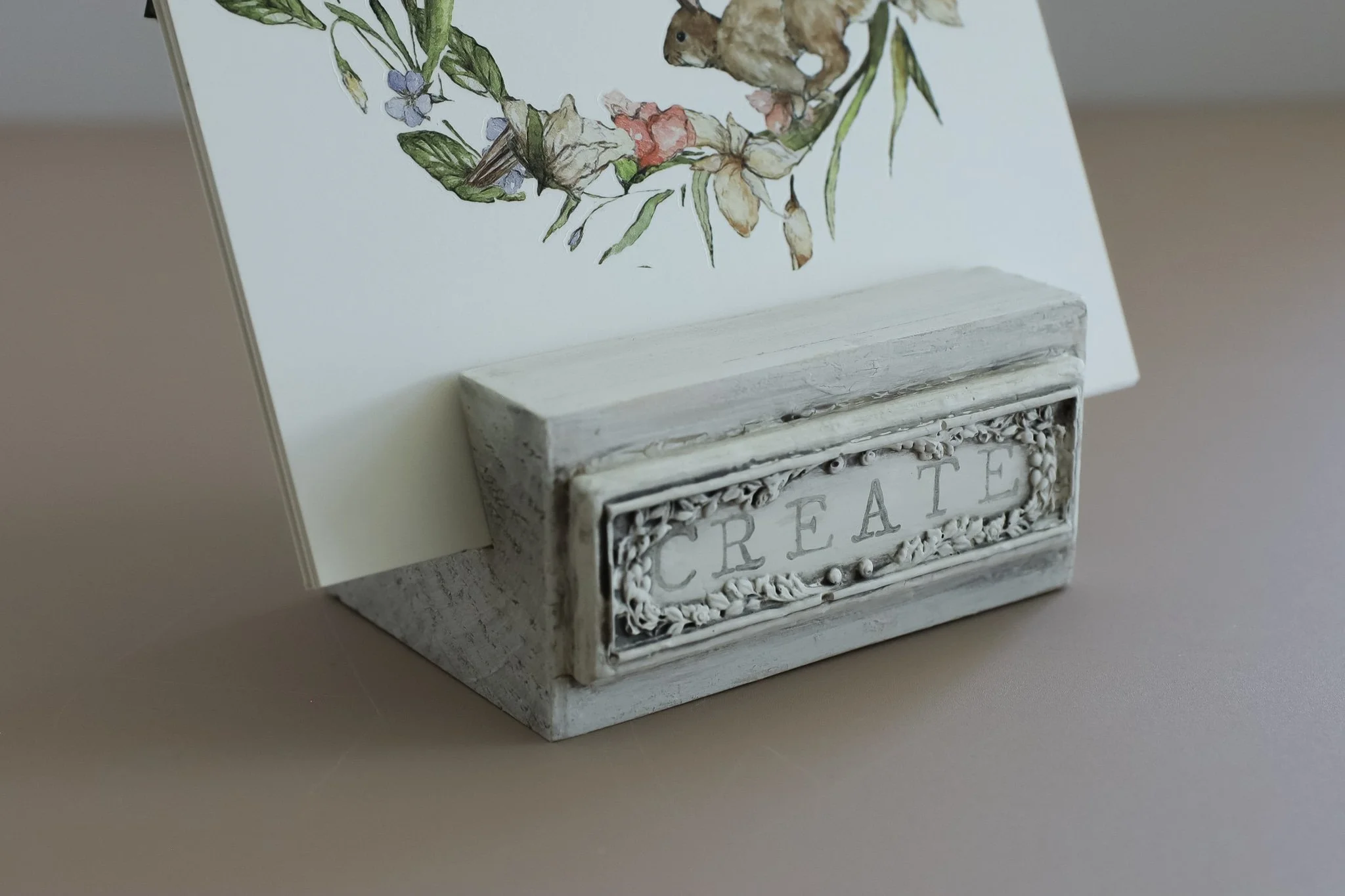 Wood Block Stand 1.jpg