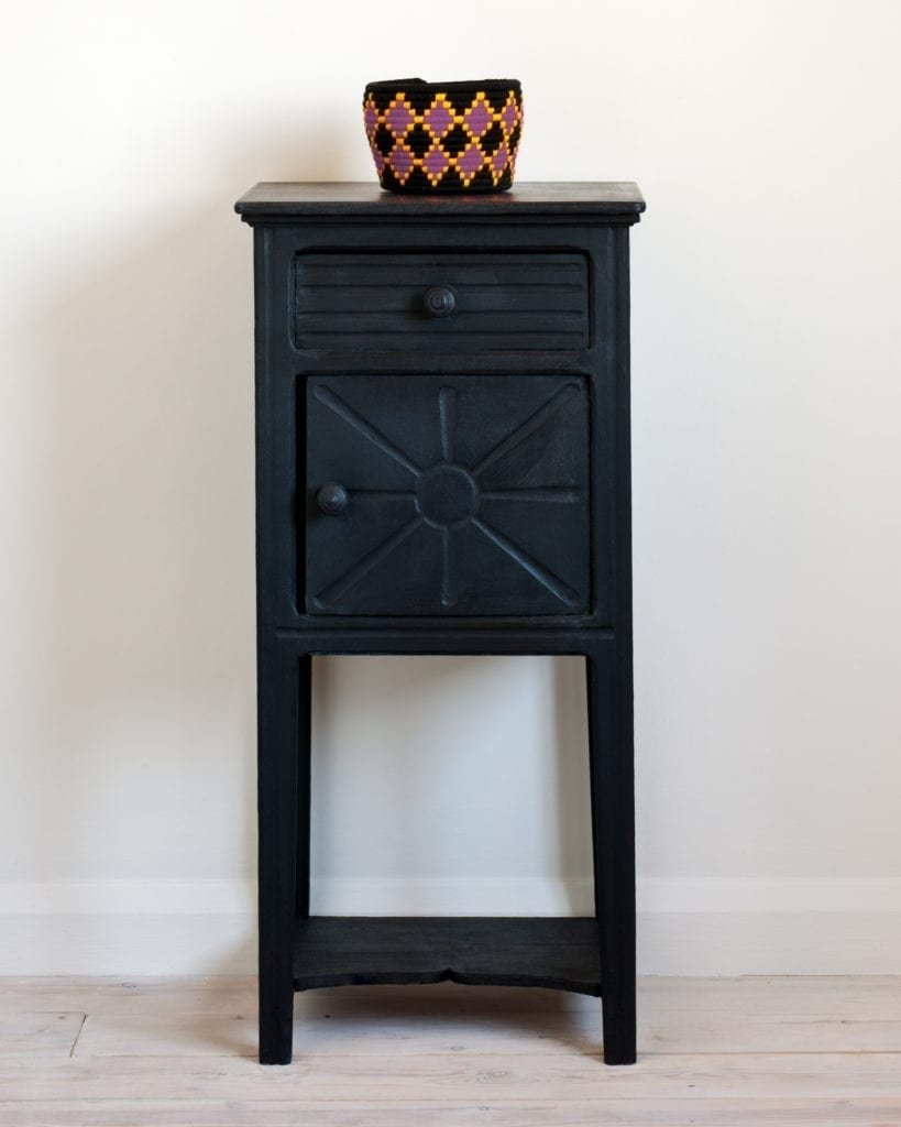 Athenian-Black-side-table-1600.jpg