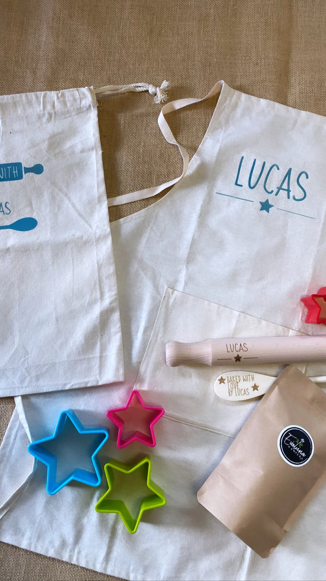 Baking Set close up.JPG