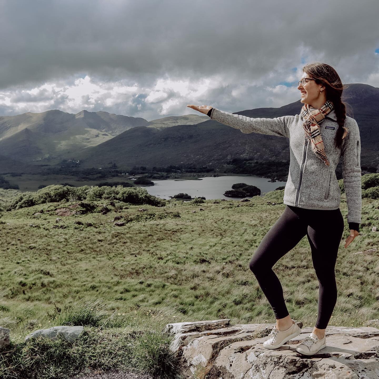 &gt;&gt;&gt; highlights from our trip to Kerry &gt;&gt;&gt;&gt; which one is your fav?

Horse trecks, stunning beaches, mountains, beautiful islands...
(You must see this stunning view of the skellig islands - aka Luke&rsquo;s island) 

It has been a