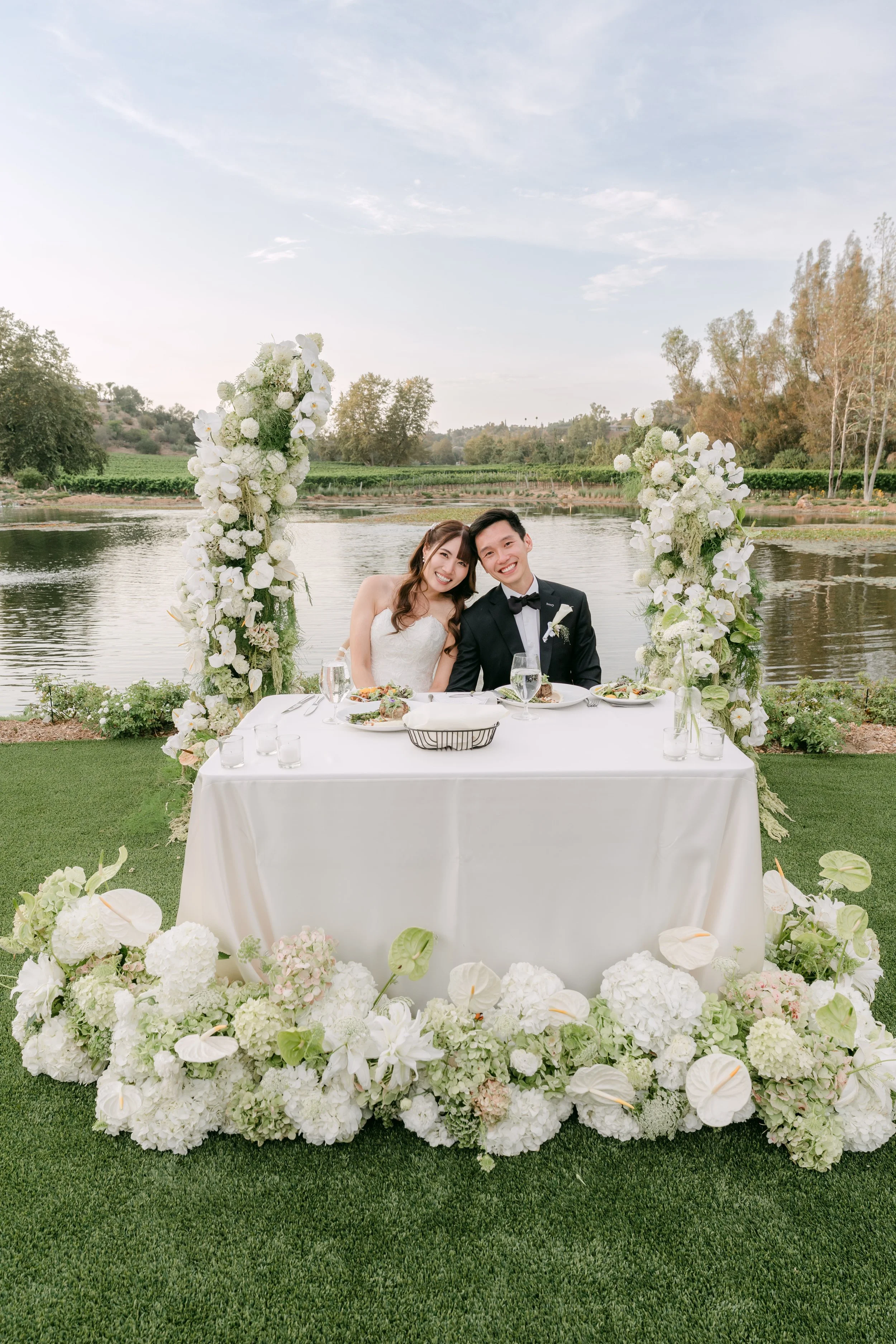 MarinaTylerWedding_SneakPeek_0102.jpg