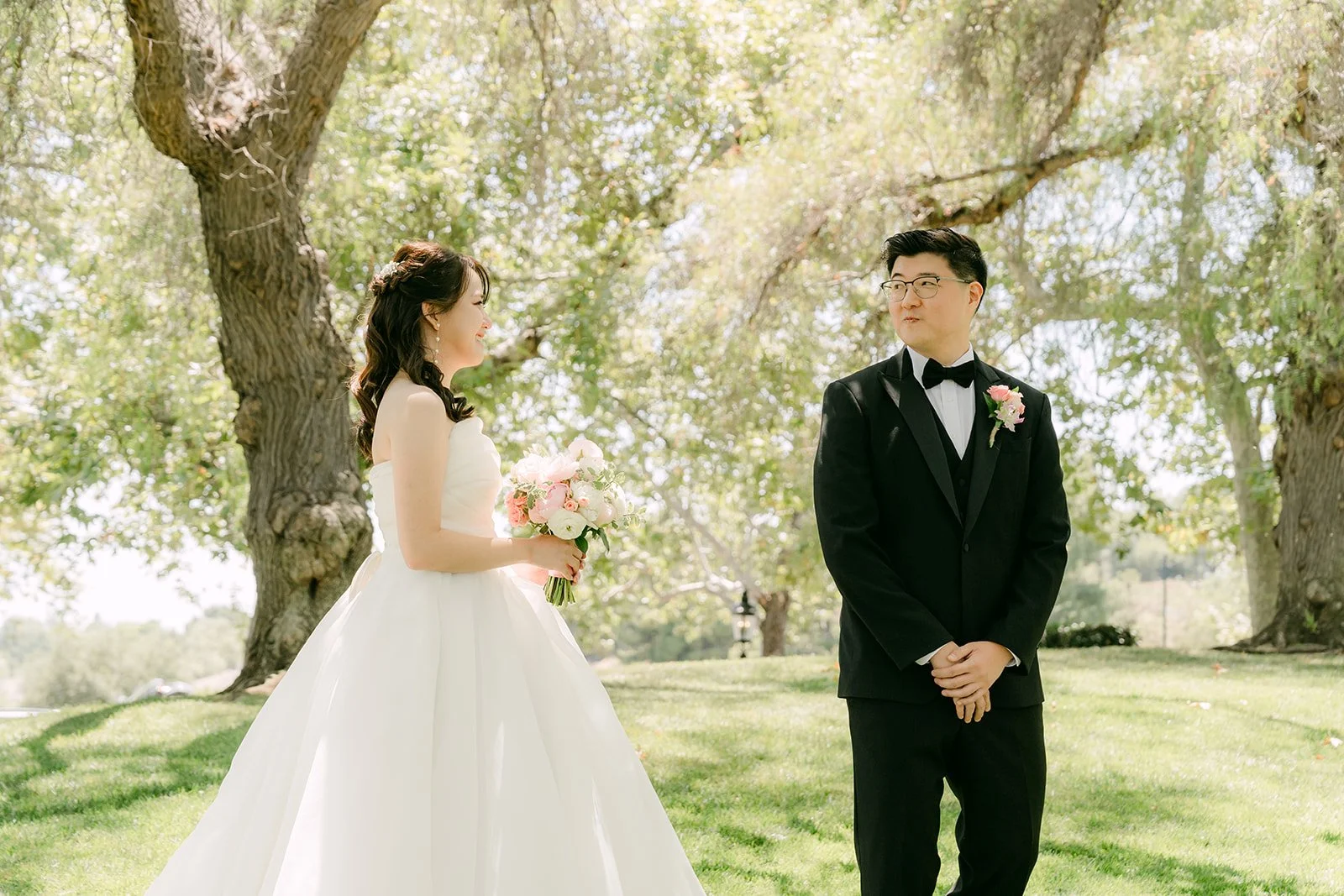 Joshua turning to see Judy for the first time