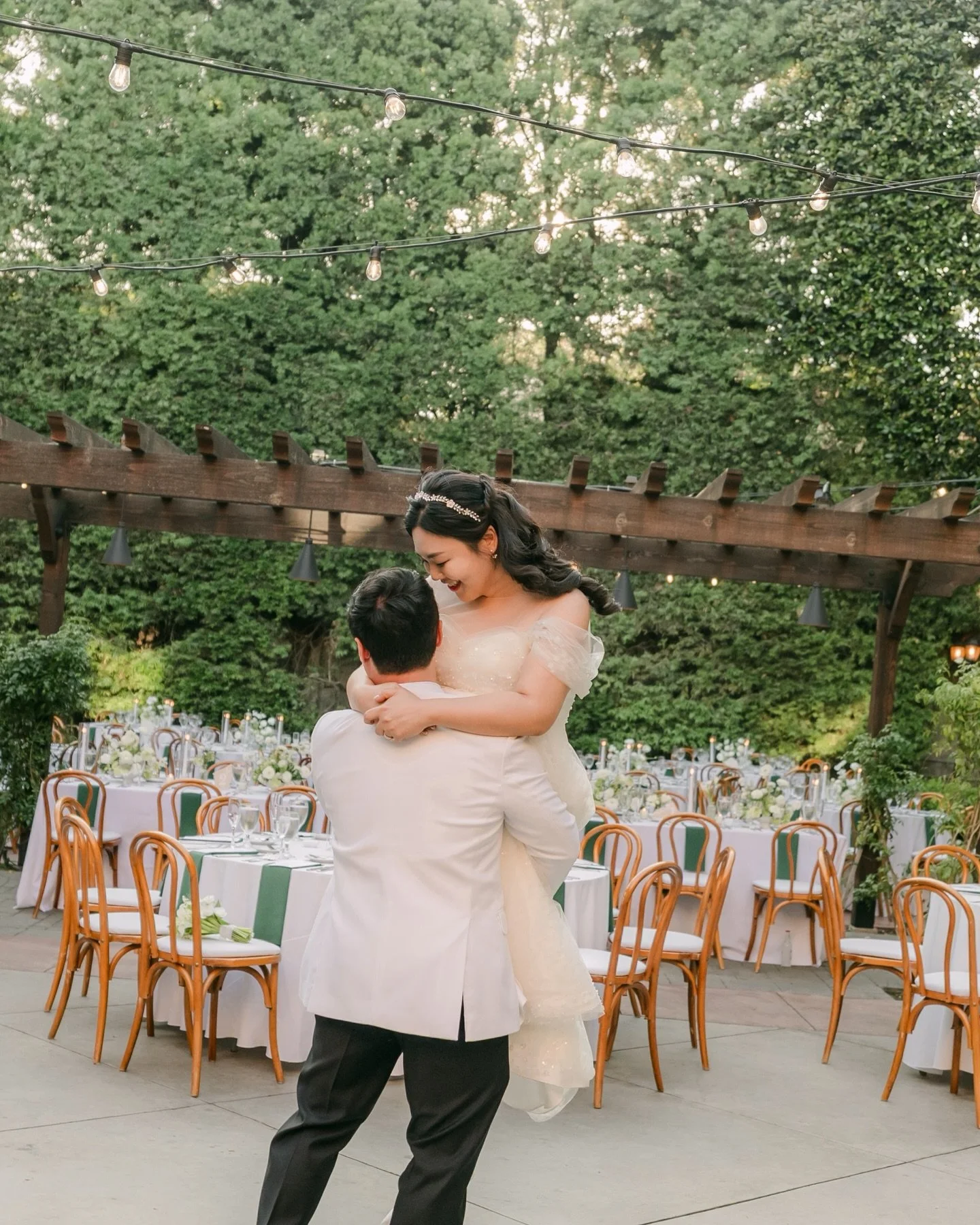 There&rsquo;s magic in the air @franciscangardens with this white &amp; green wedding palette creating timeless memories. Still feeling like a dream capturing C&amp;M&rsquo;s wedding. 
.
Photo Video @oneandonlyproduction
Planner @atw__events
Makeup @