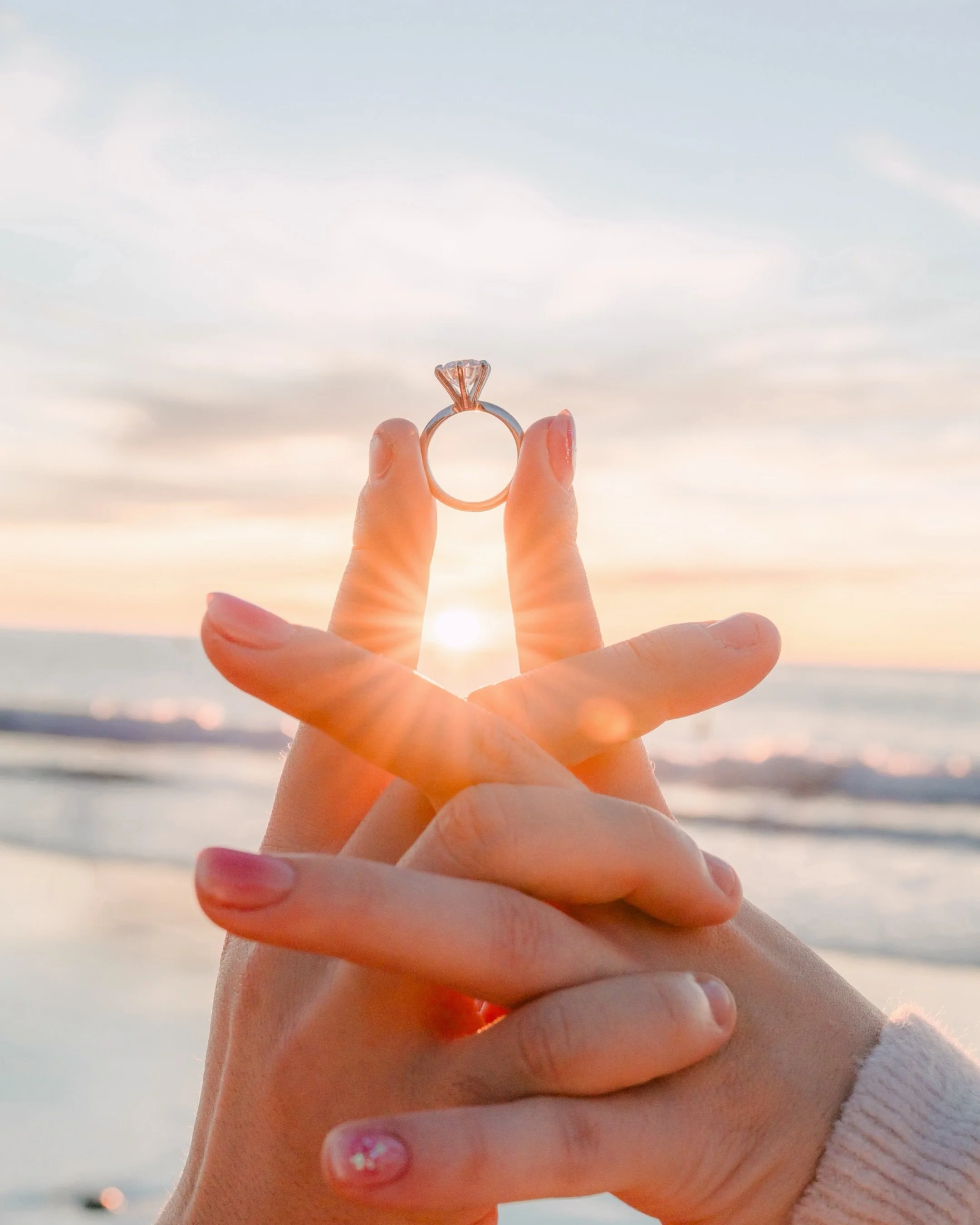 Our favorite sunset that always win our heart at the beach, two cute love ones that will be lifetime best friends soon and many more chapters coming. @judysongg 
.
#engaged2026 #2026bride #ocwedding #ocphotographer