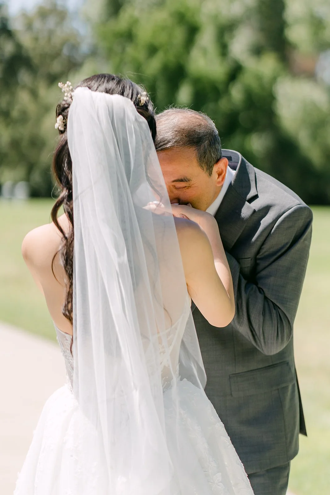 Clarissa sharing a first look with her dad