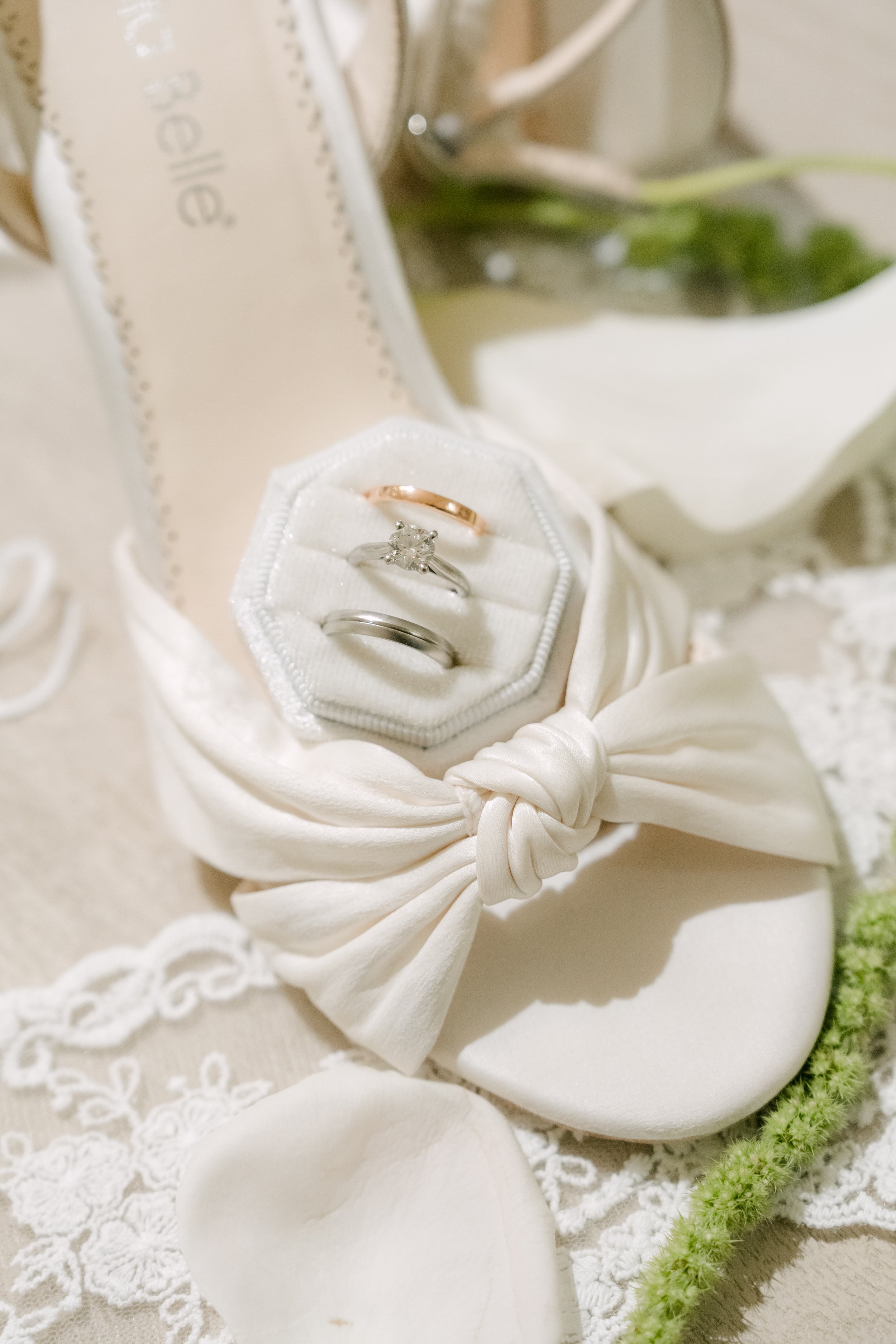 MarinaTylerWedding_SneakPeek_0004.jpg