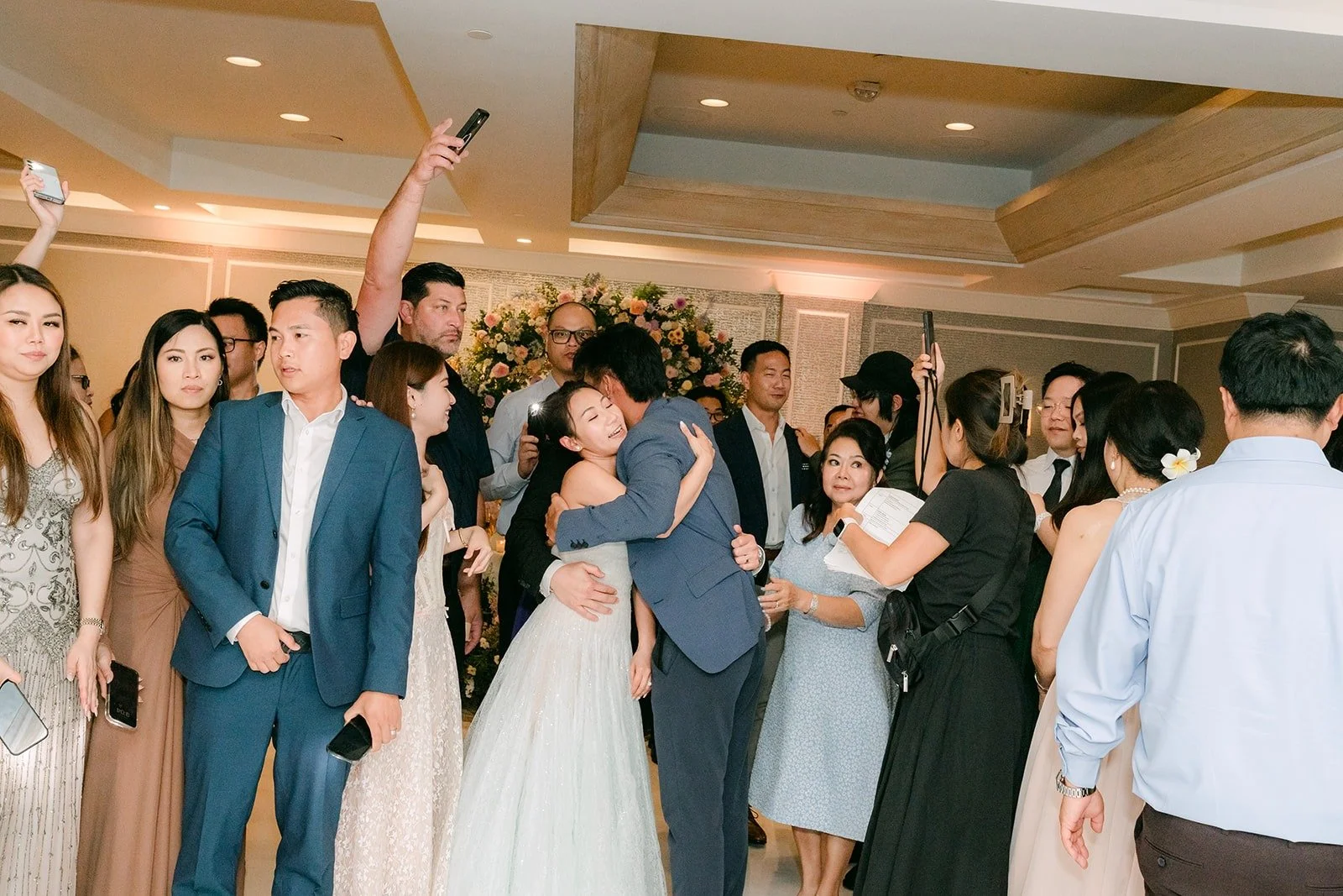 Guests gathered around Kylie and Mario as the dance floor opens