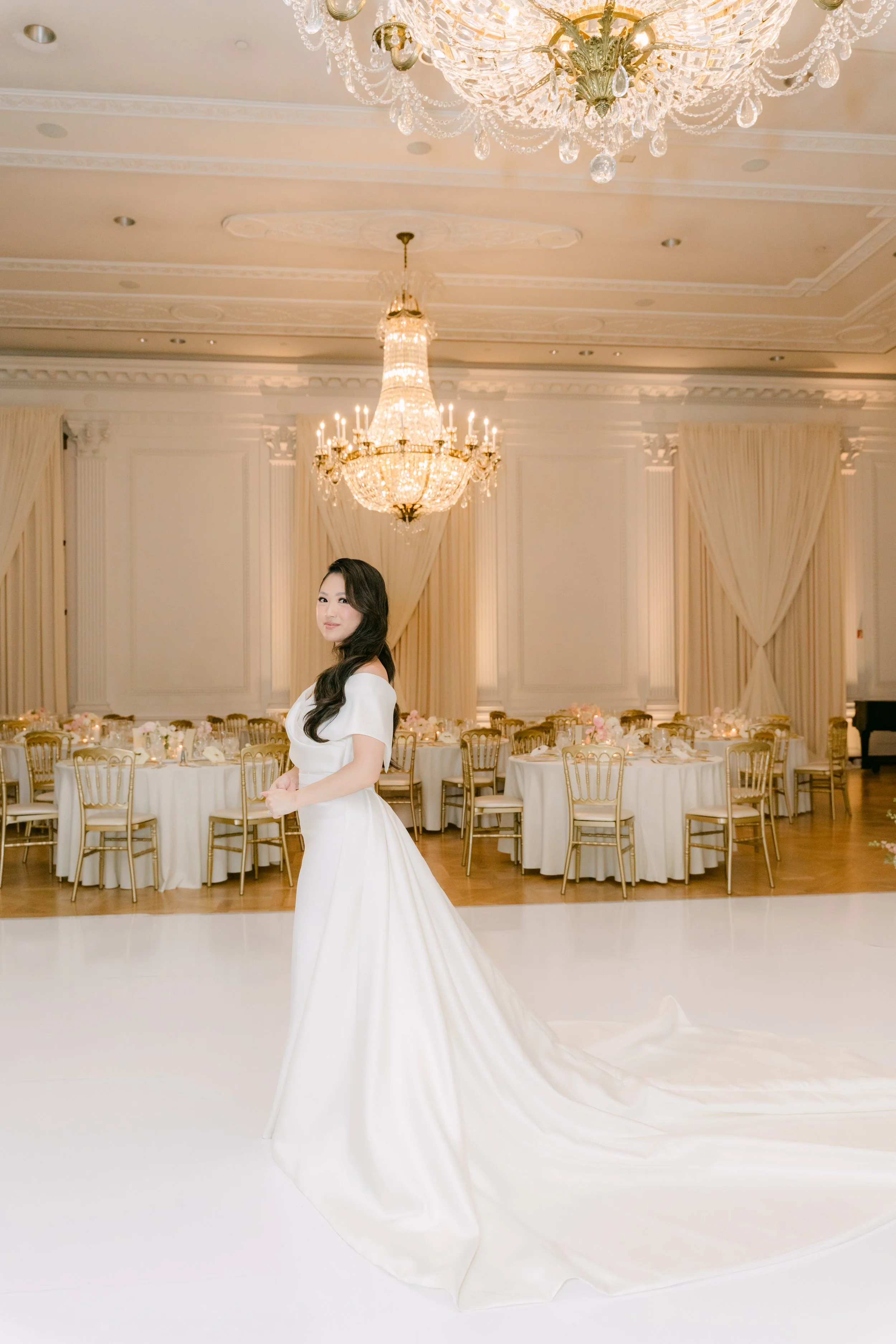 JennyBillyWedding_Bride_1710.jpg