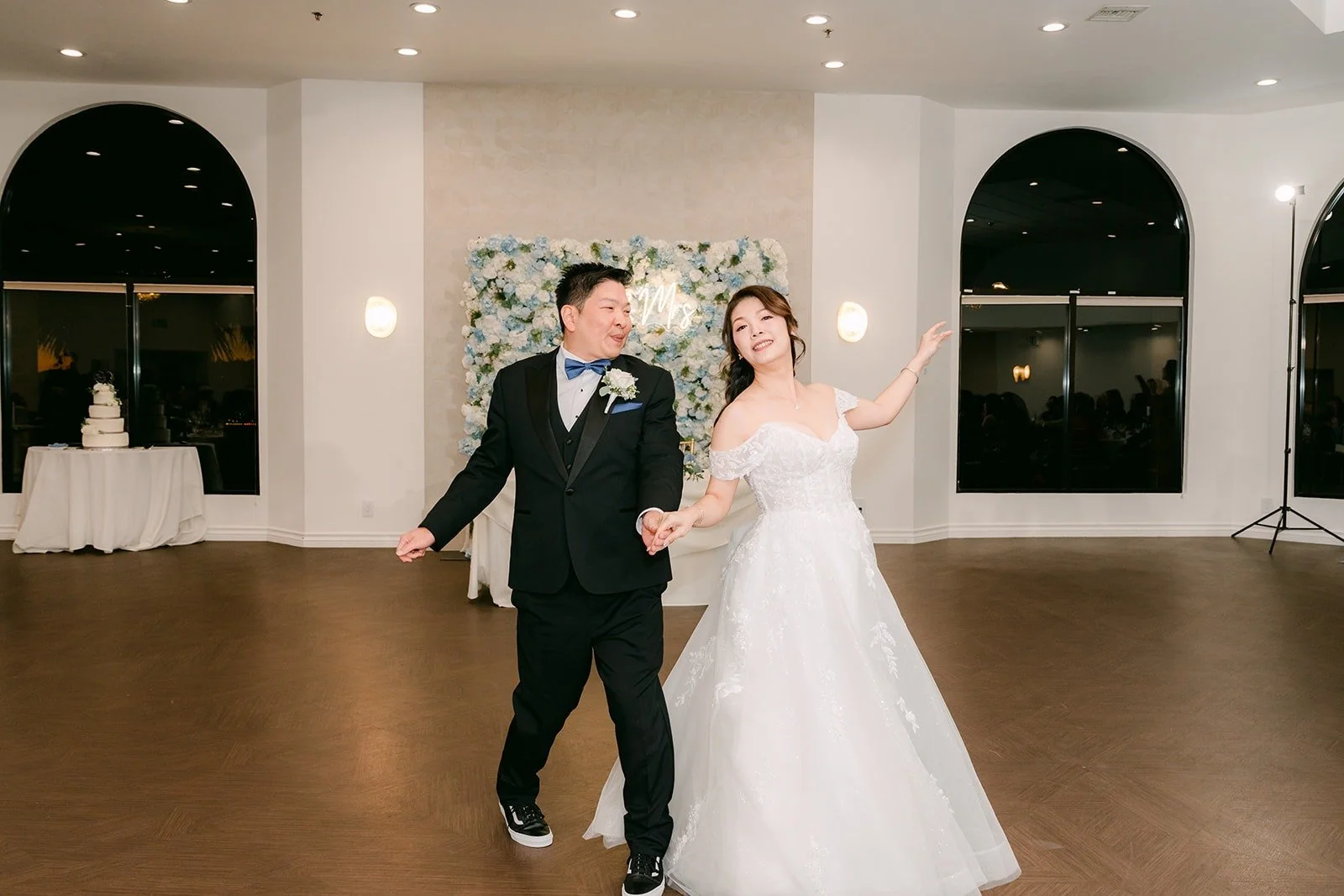 Sochi and Jay dance in the reception room at Sierra La Verne