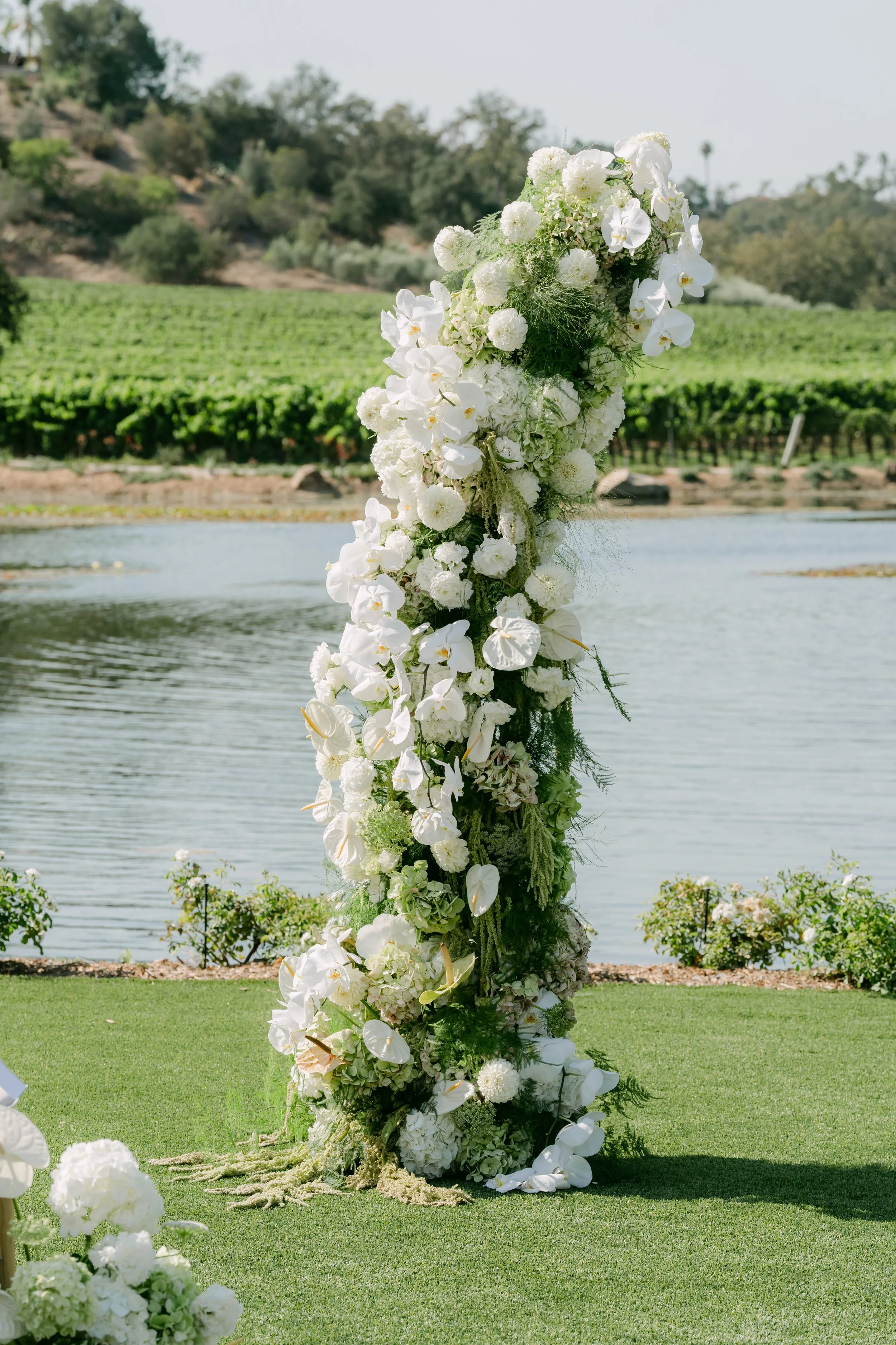 MarinaTylerWedding_SneakPeek_0072.jpg