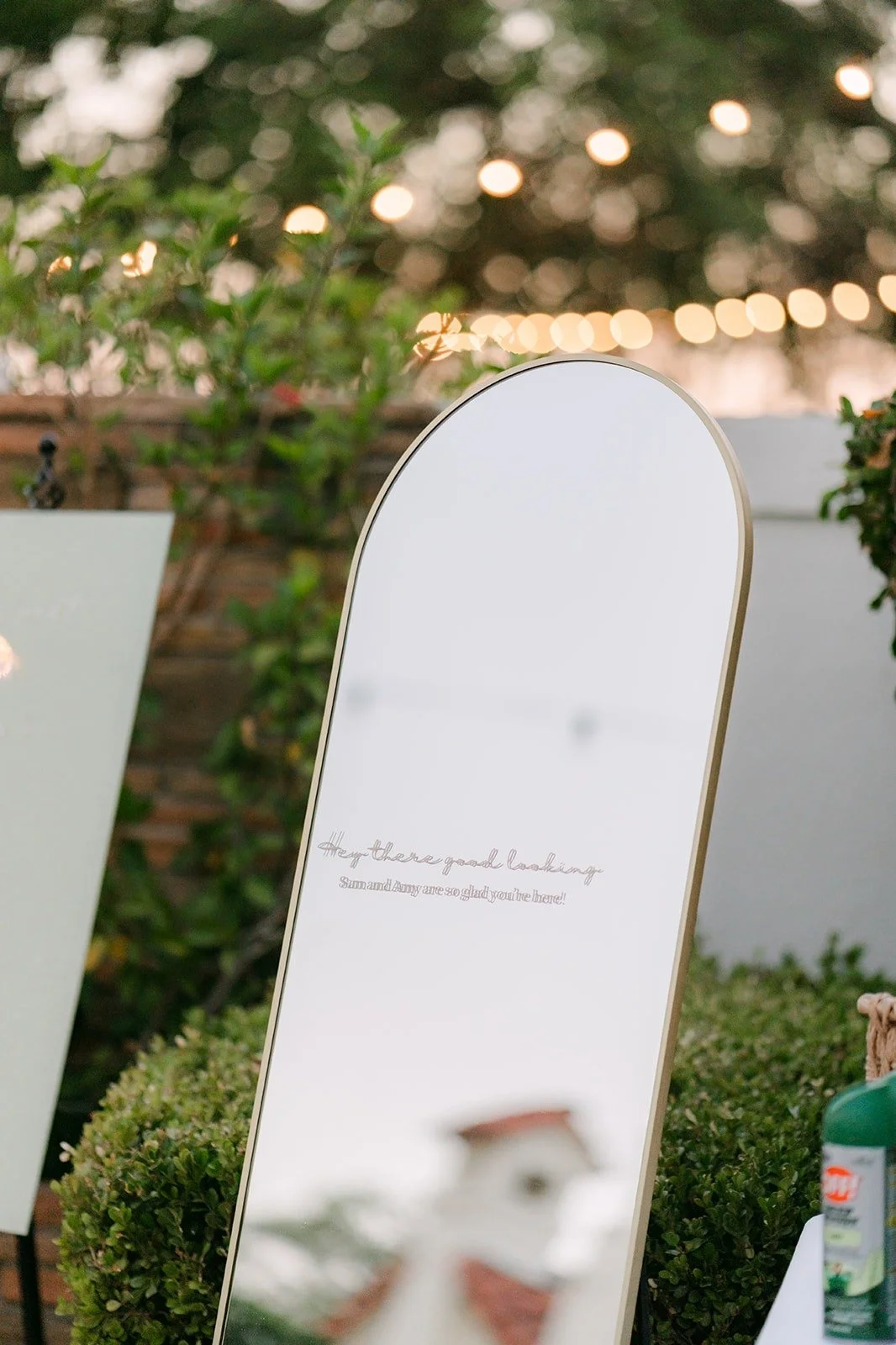 Arched welcome signs at the reception entrance
