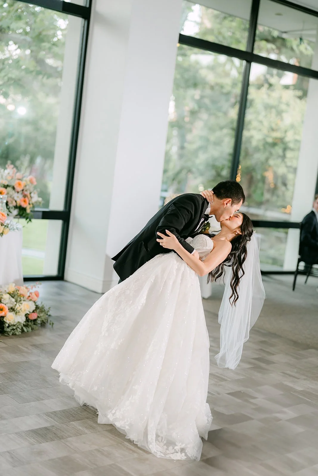 Austin dipping Clarissa at the end of their first dance