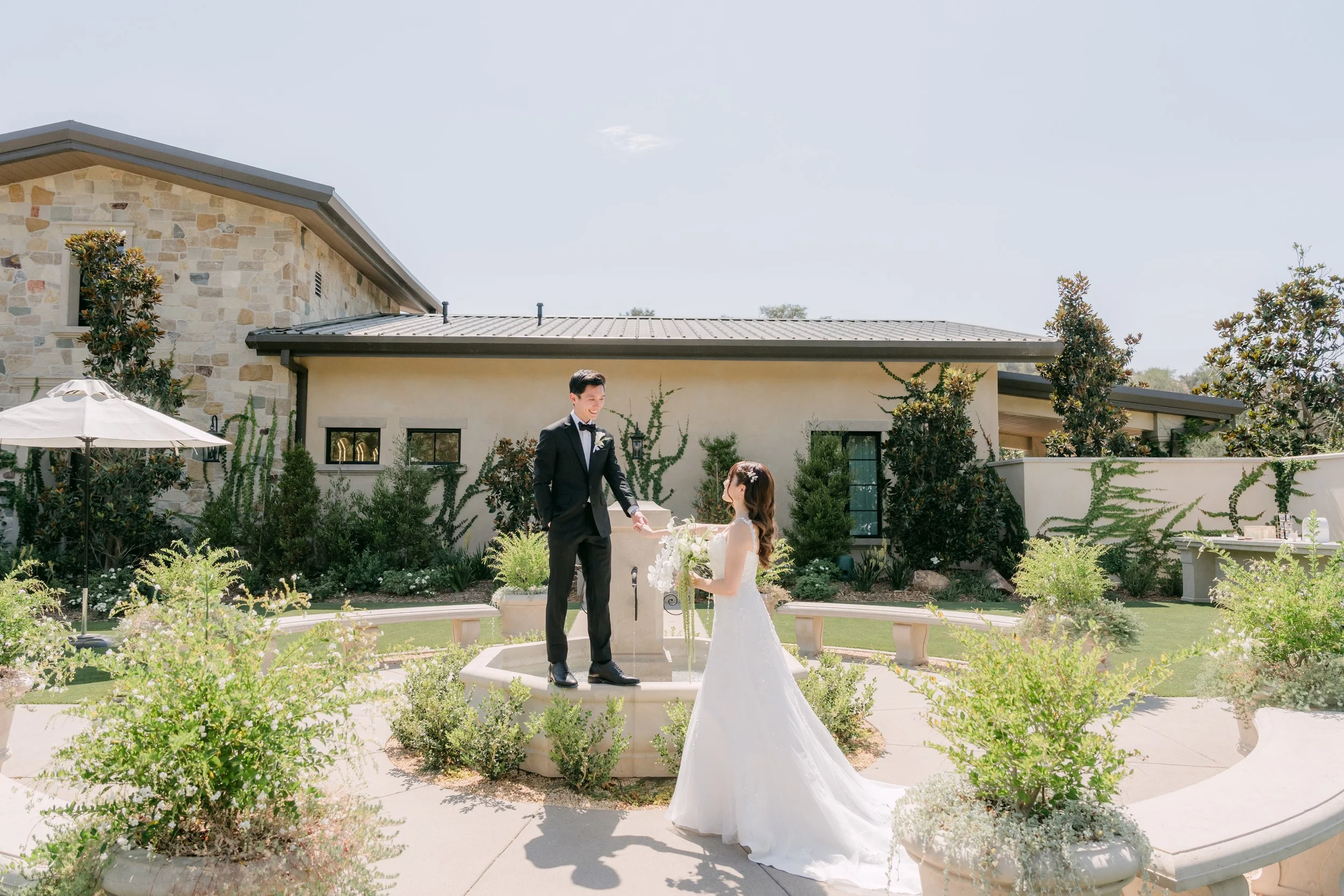 MarinaTylerWedding_SneakPeek_0056.jpg