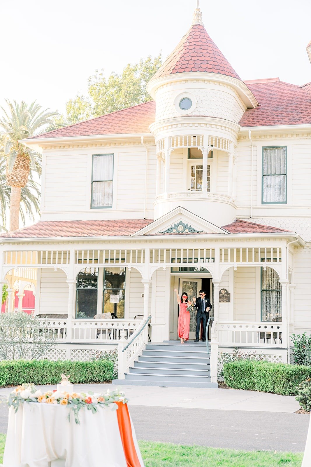 Camarillo Ranch House behind the reception lawn