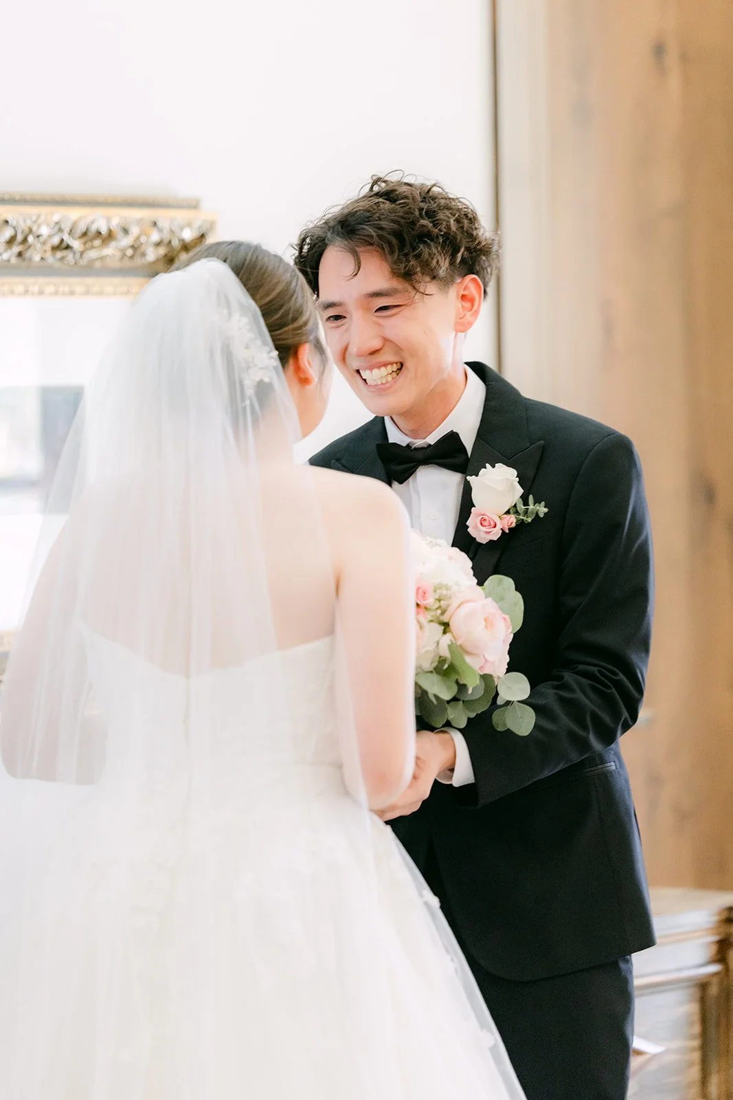 Tony's joyful reaction seeing Victoria for the first time