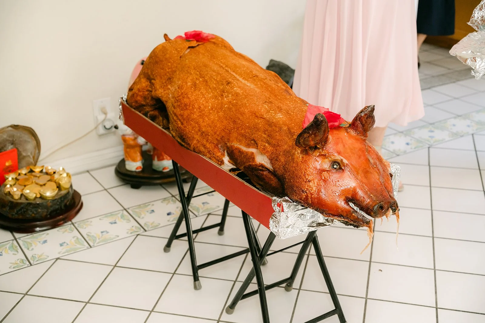 A roast pig gift in the family home.