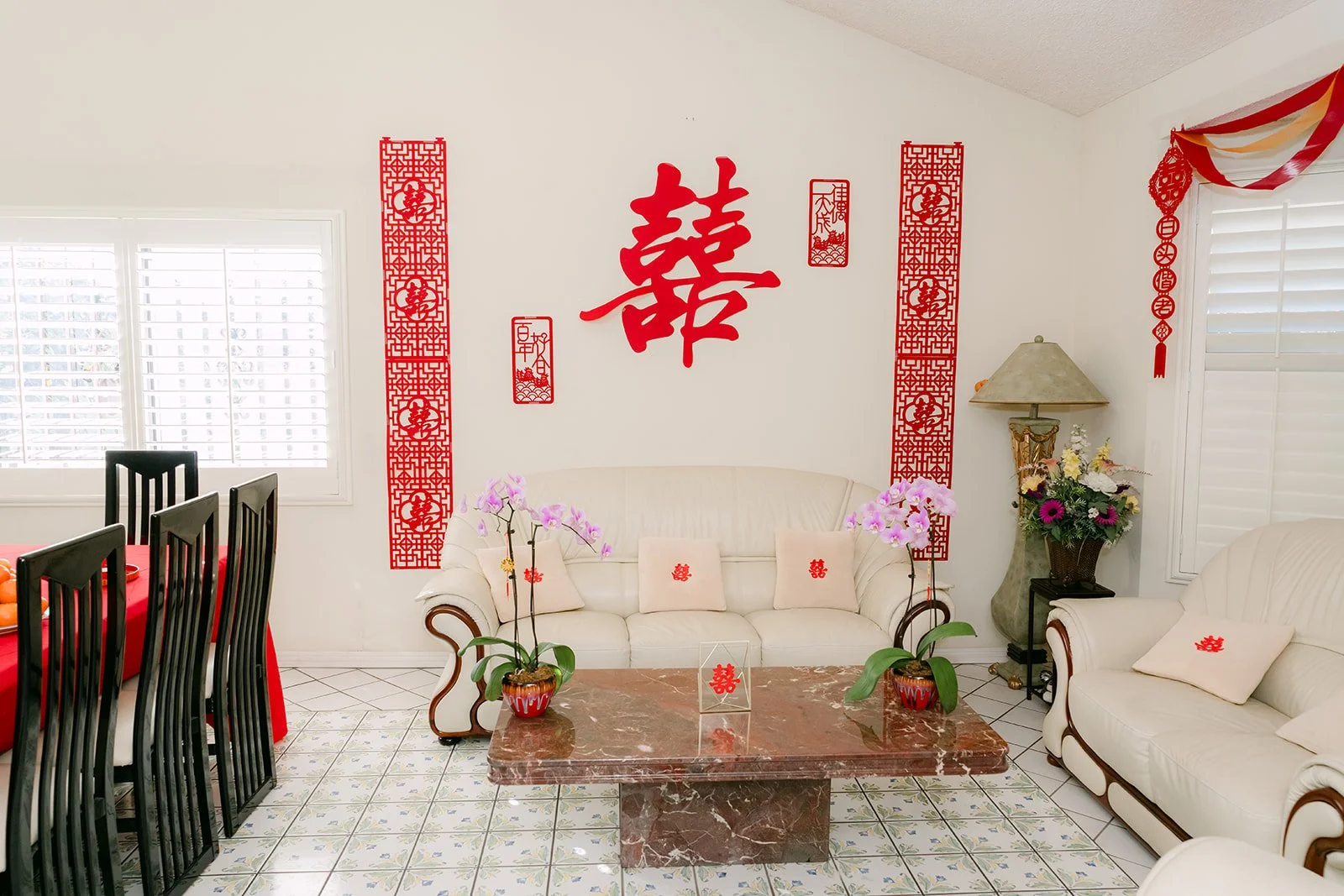 The living room in San Gabriel decorated for the tea ceremony.
