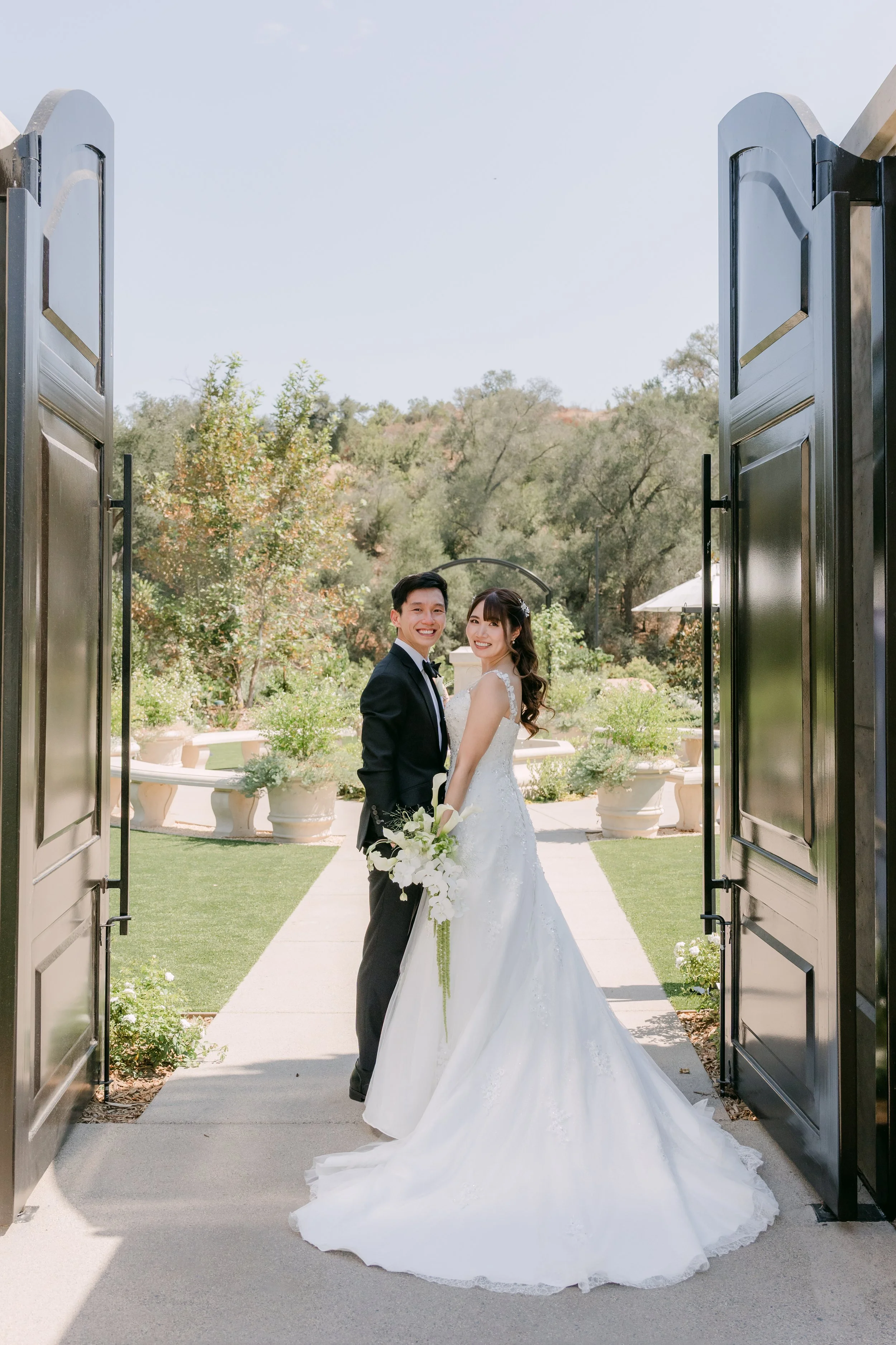 MarinaTylerWedding_SneakPeek_0059.jpg