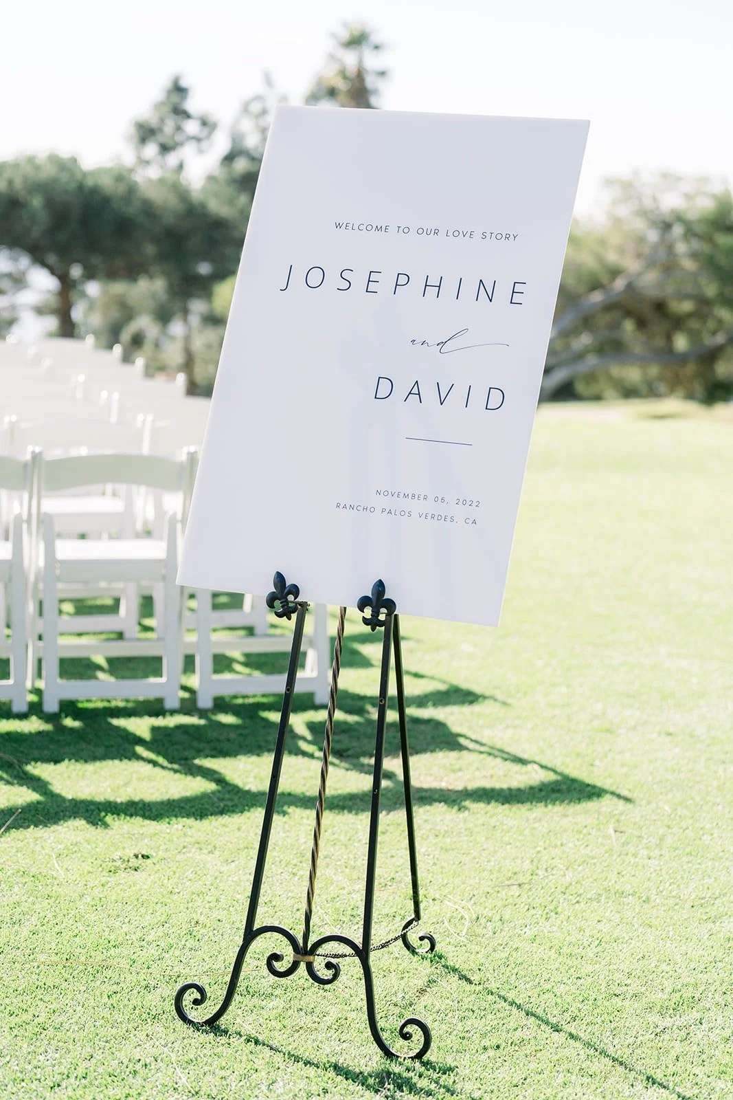 Welcome sign for Josephine and David's ceremony at Los Verdes Golf Course