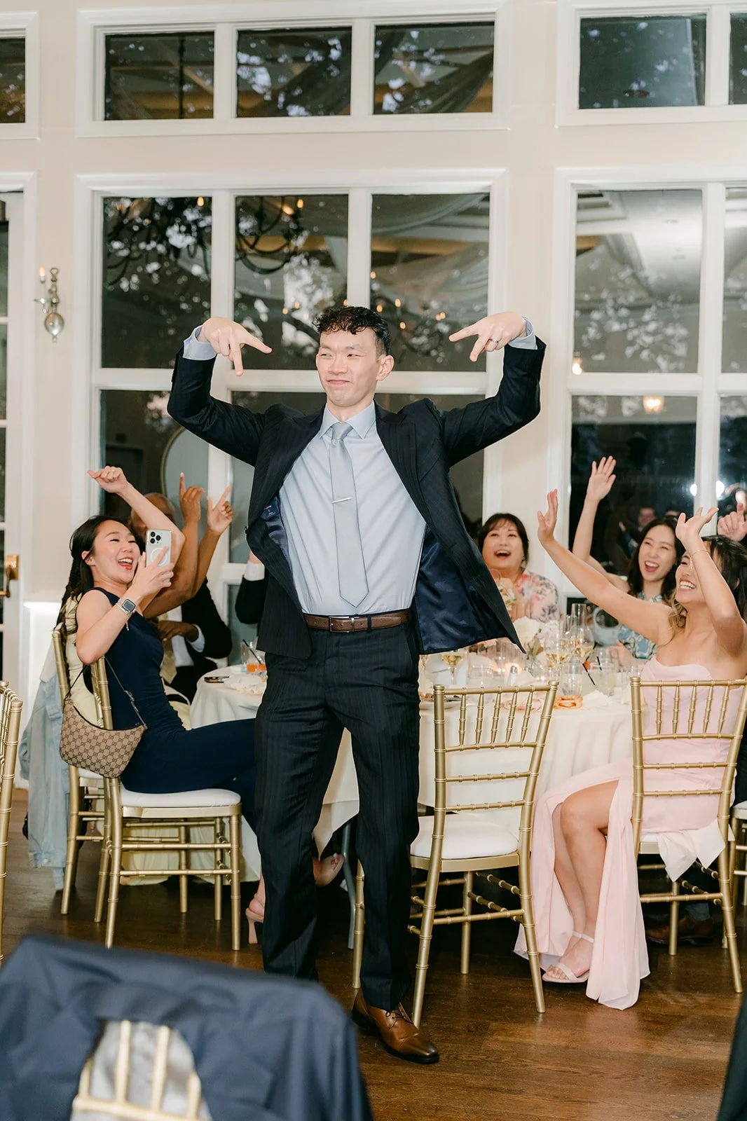 Guests cheering during the grand prize game