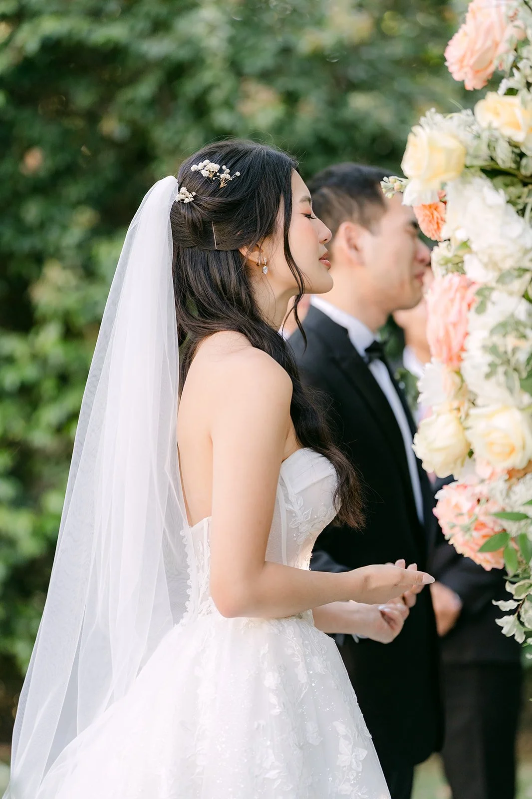 Clarissa and Austin at the altar