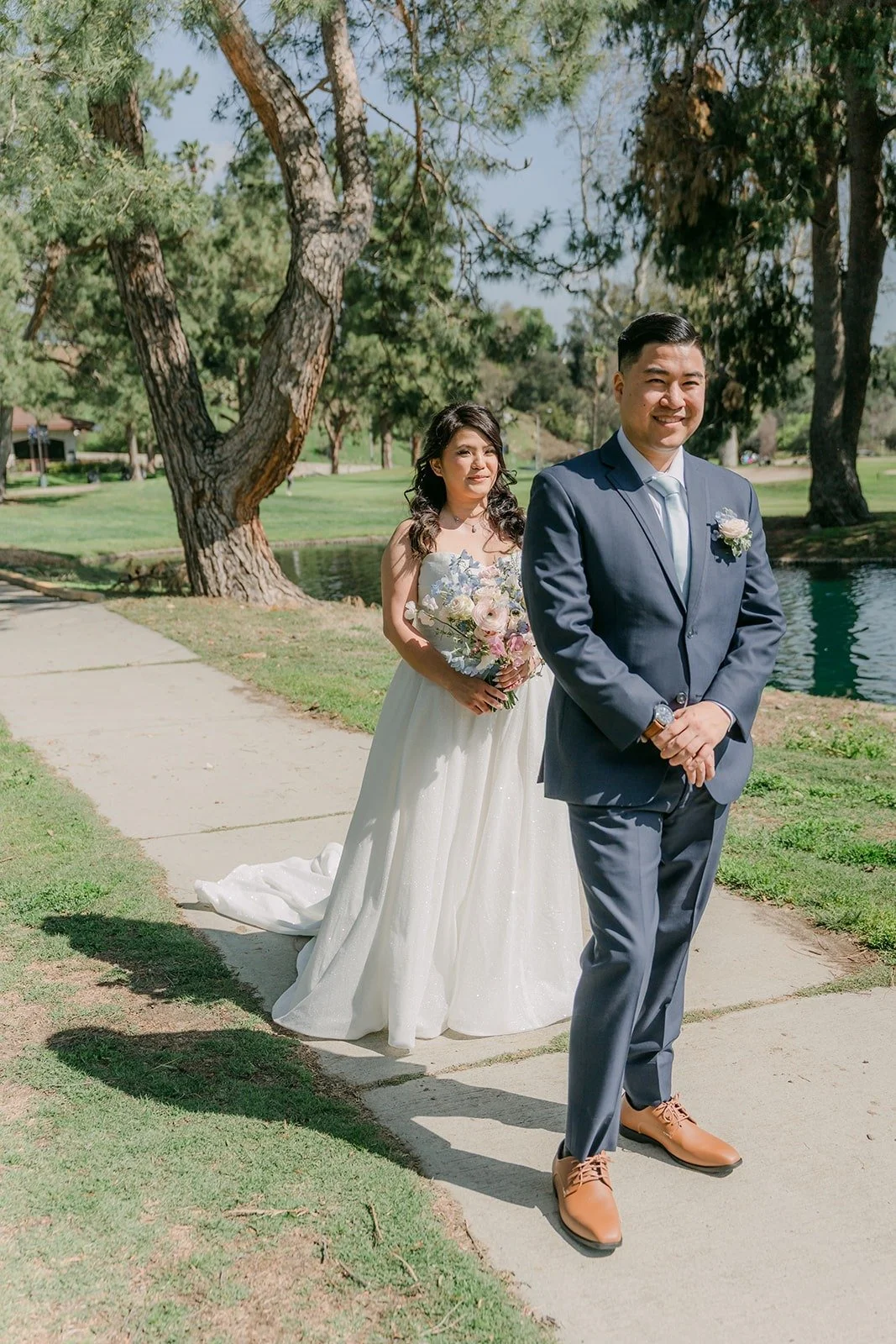 Jordan turning around to see Florence for the first time