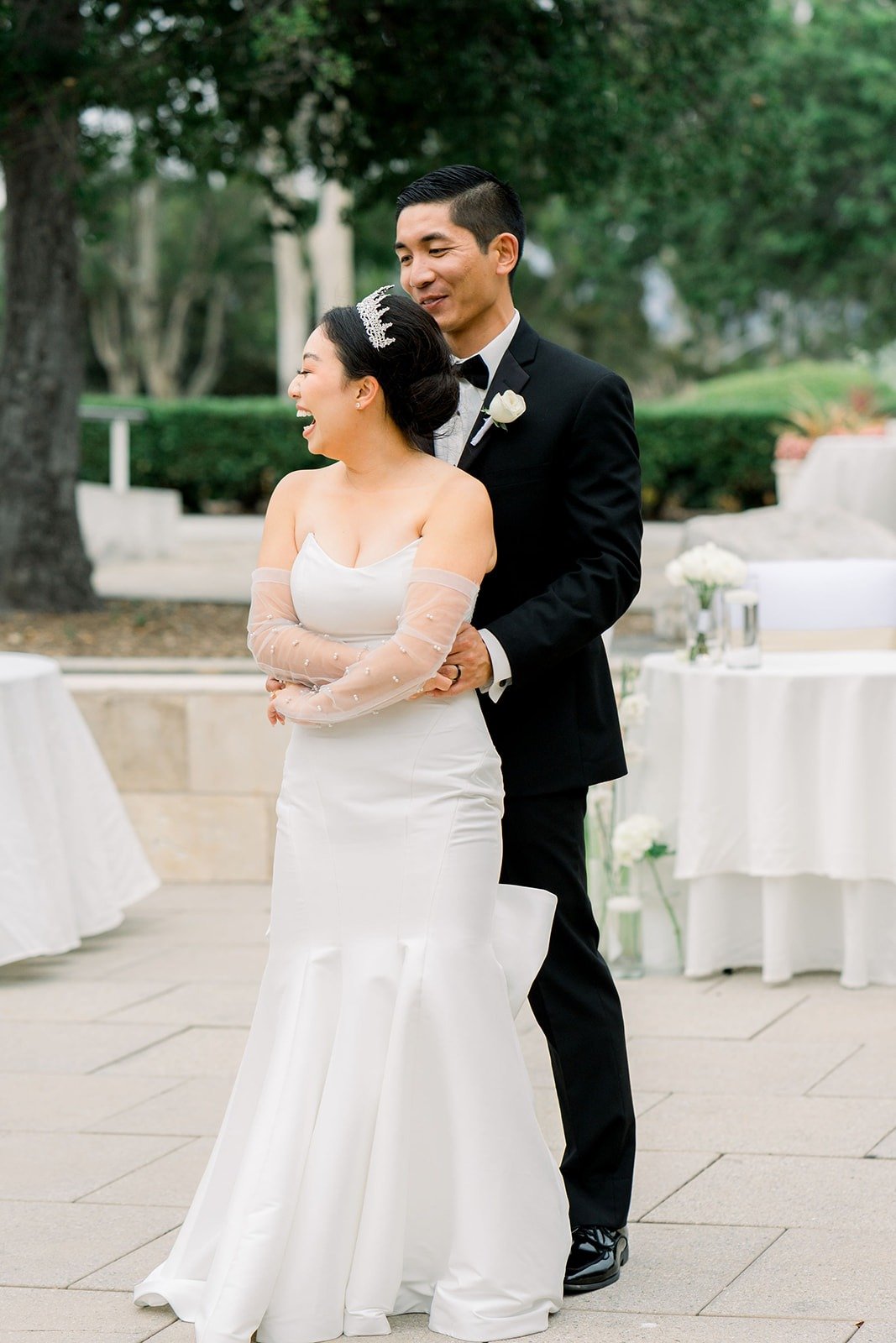 Steven and Jacinda dance close