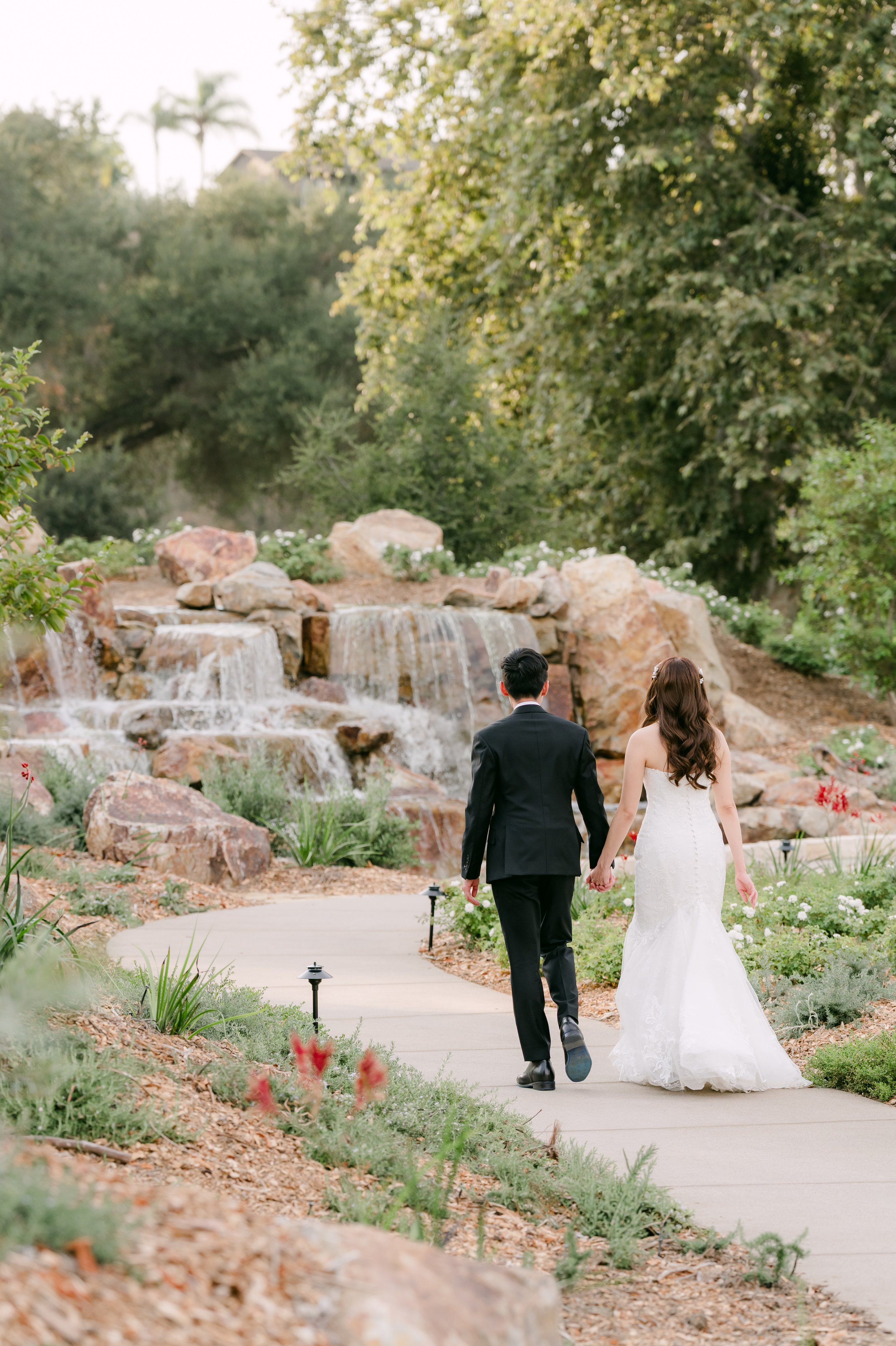 MarinaTylerWedding_SneakPeek_0100.jpg