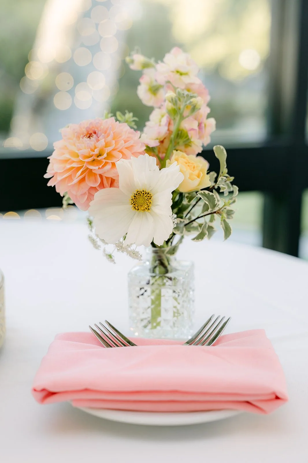 Peach and blush centerpiece