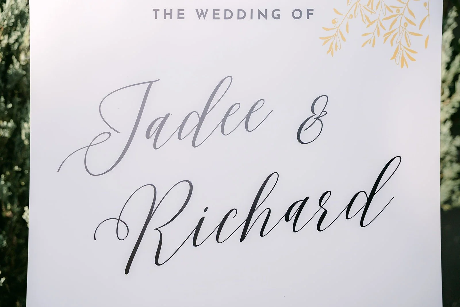 Welcome sign reading the wedding of Jadee and Richard